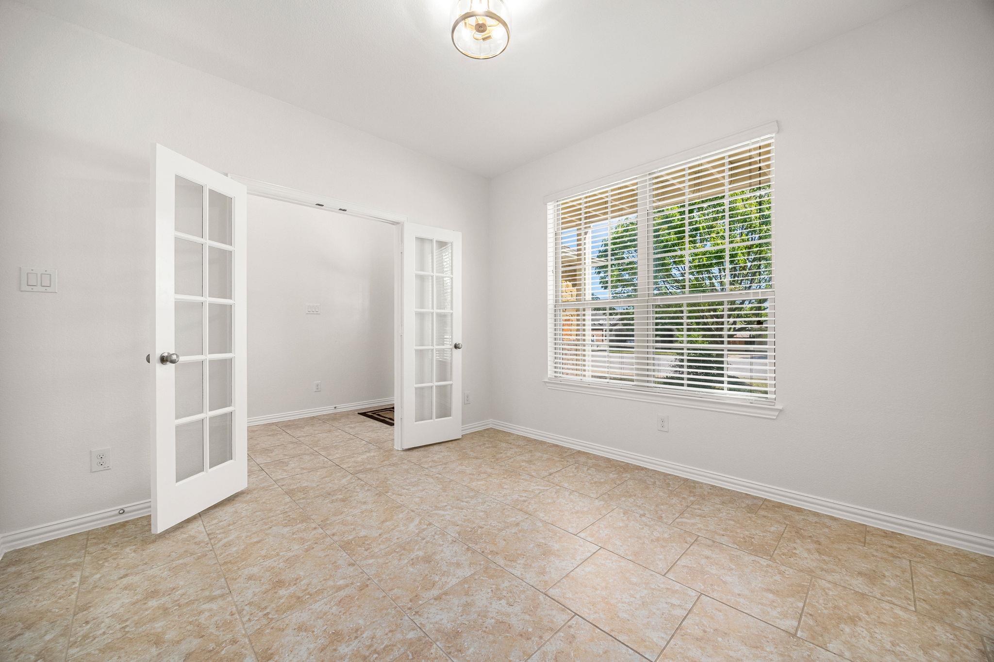 4032 Flowstone Ln, Round Rock, TX 78681