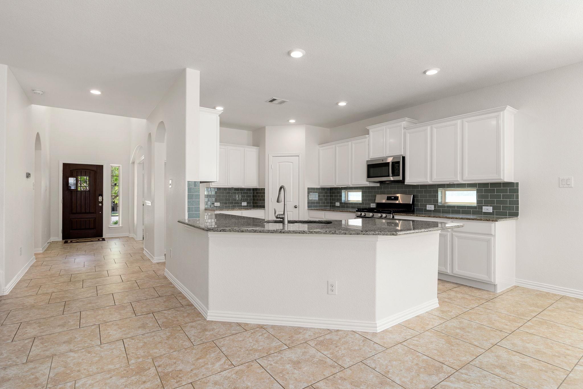 4032 Flowstone Ln, Round Rock, TX 78681