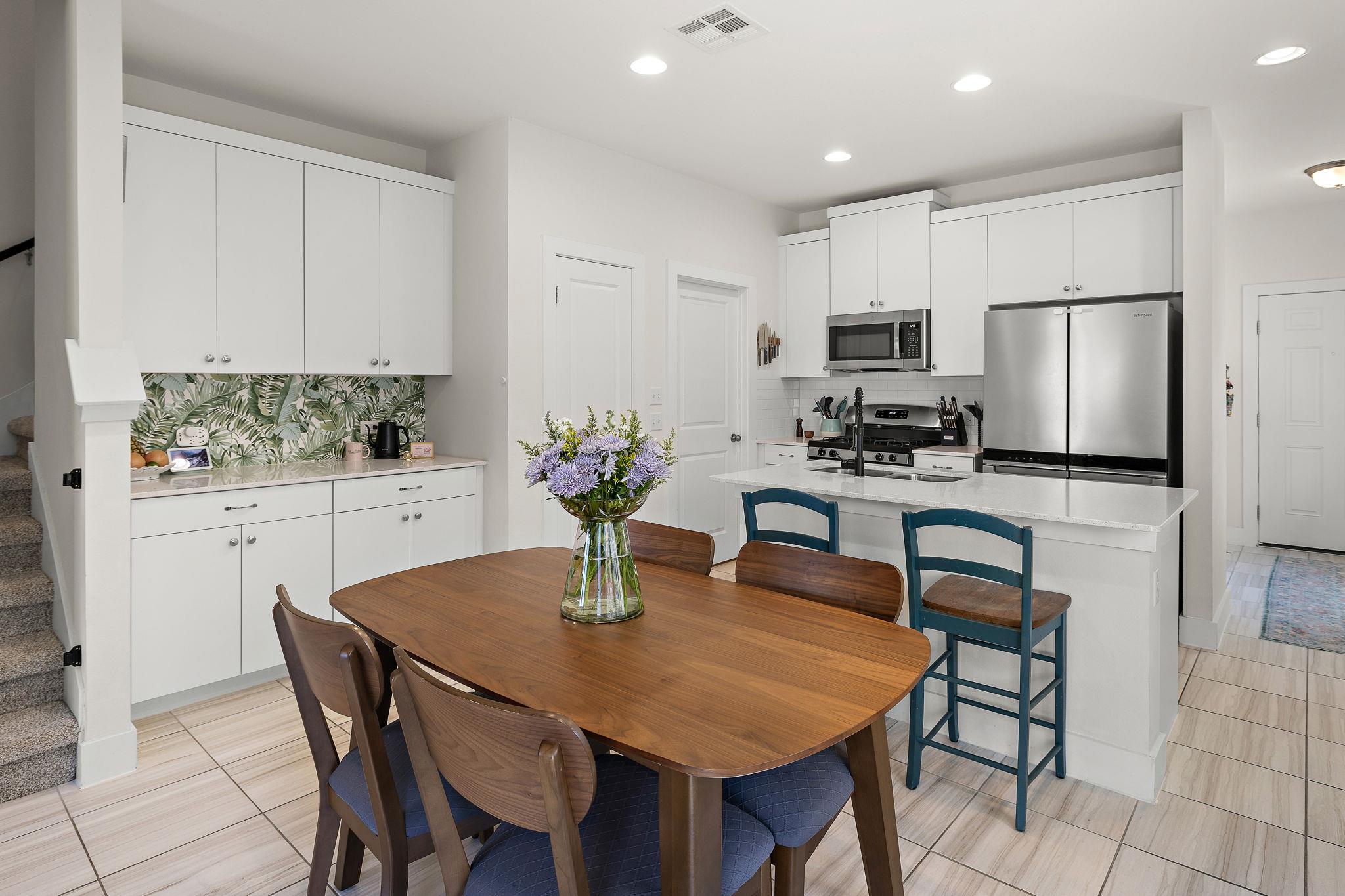 532 White Steppe Way # 252, Georgetown, TX 78626