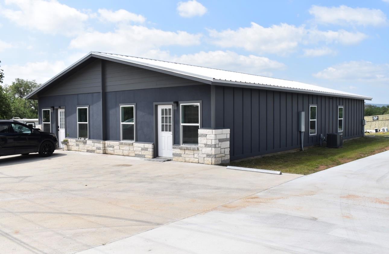 313 Timberidge Dr, Kingsland, TX 78639