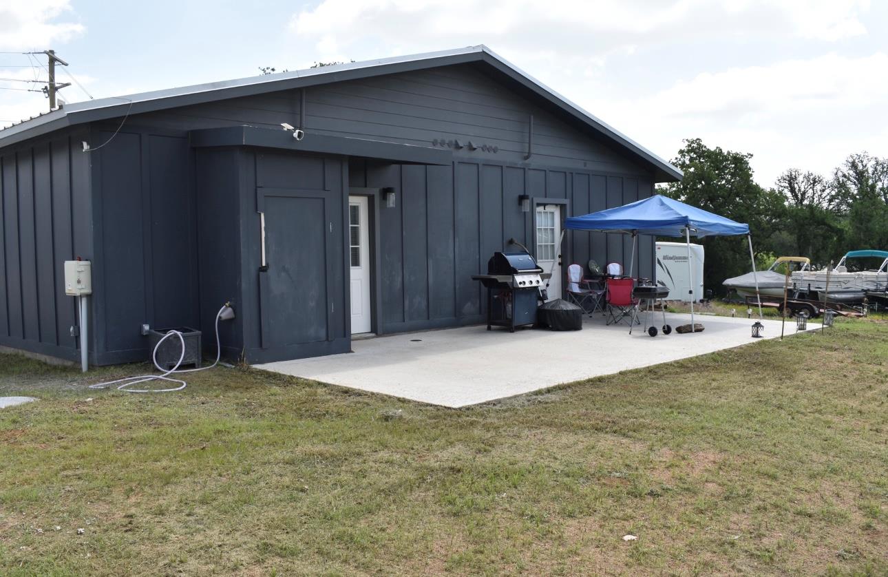 313 Timberidge Dr, Kingsland, TX 78639
