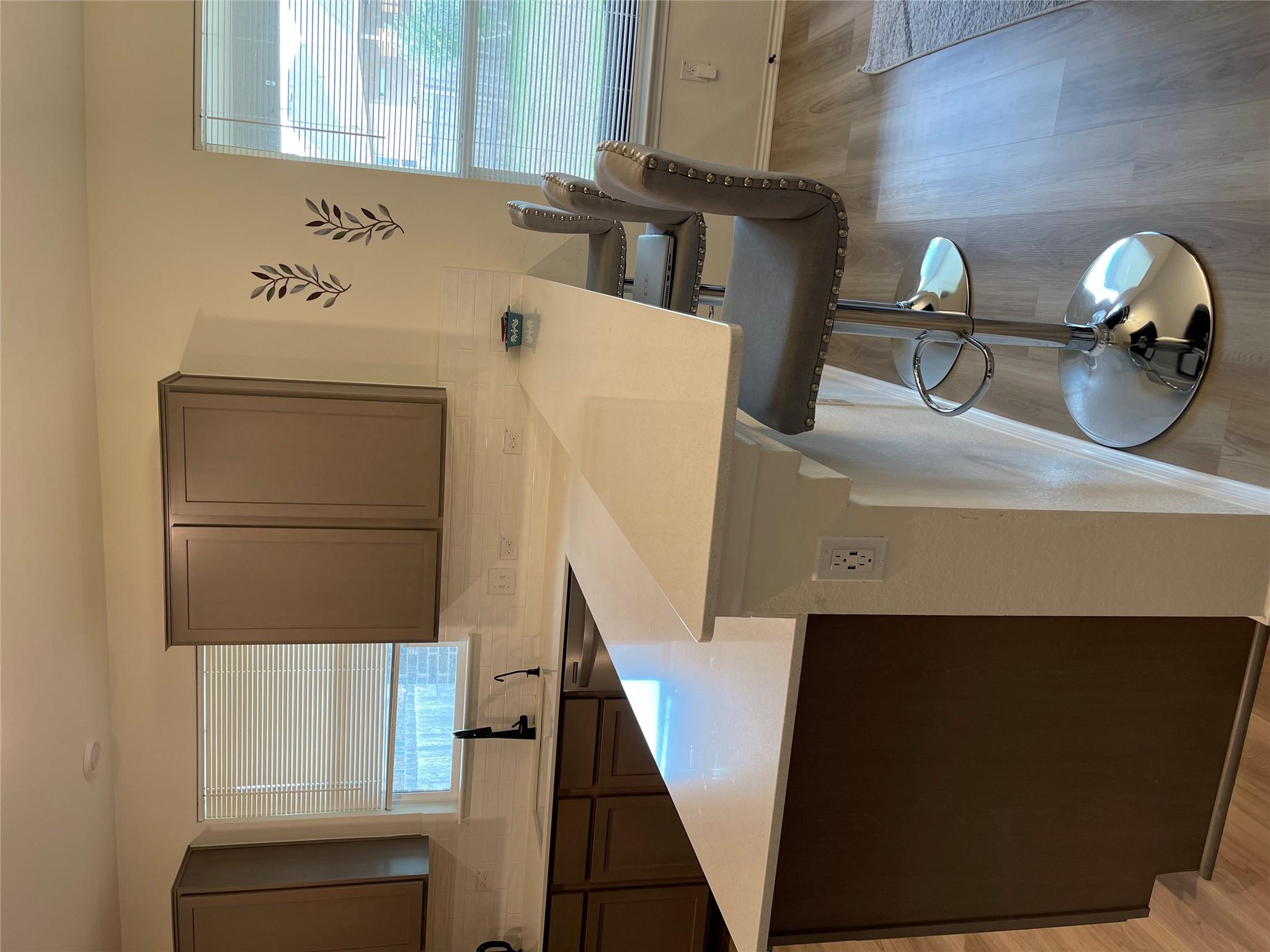 1537 Sonny Dr, Leander, TX 78641