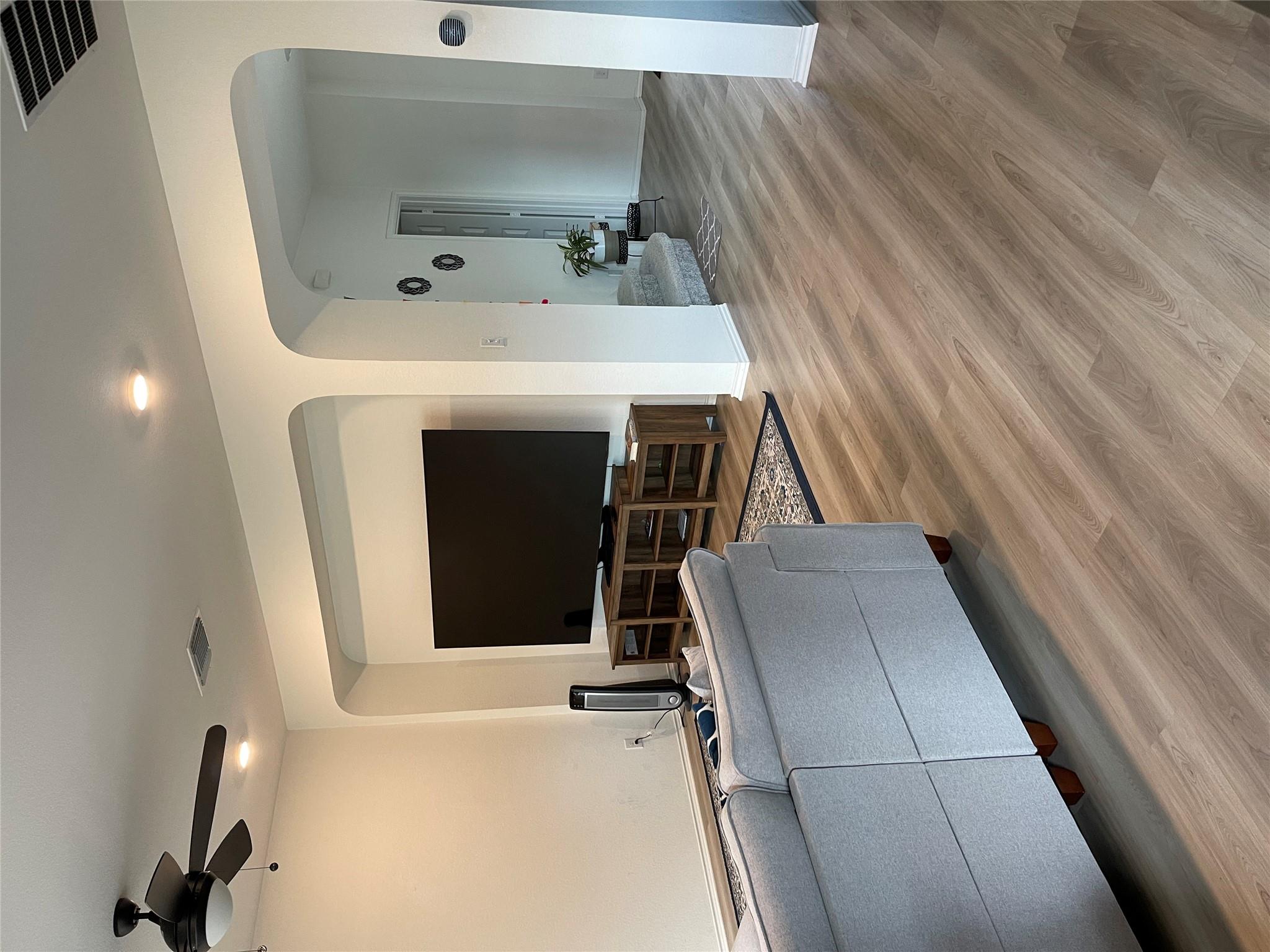 1537 Sonny Dr, Leander, TX 78641