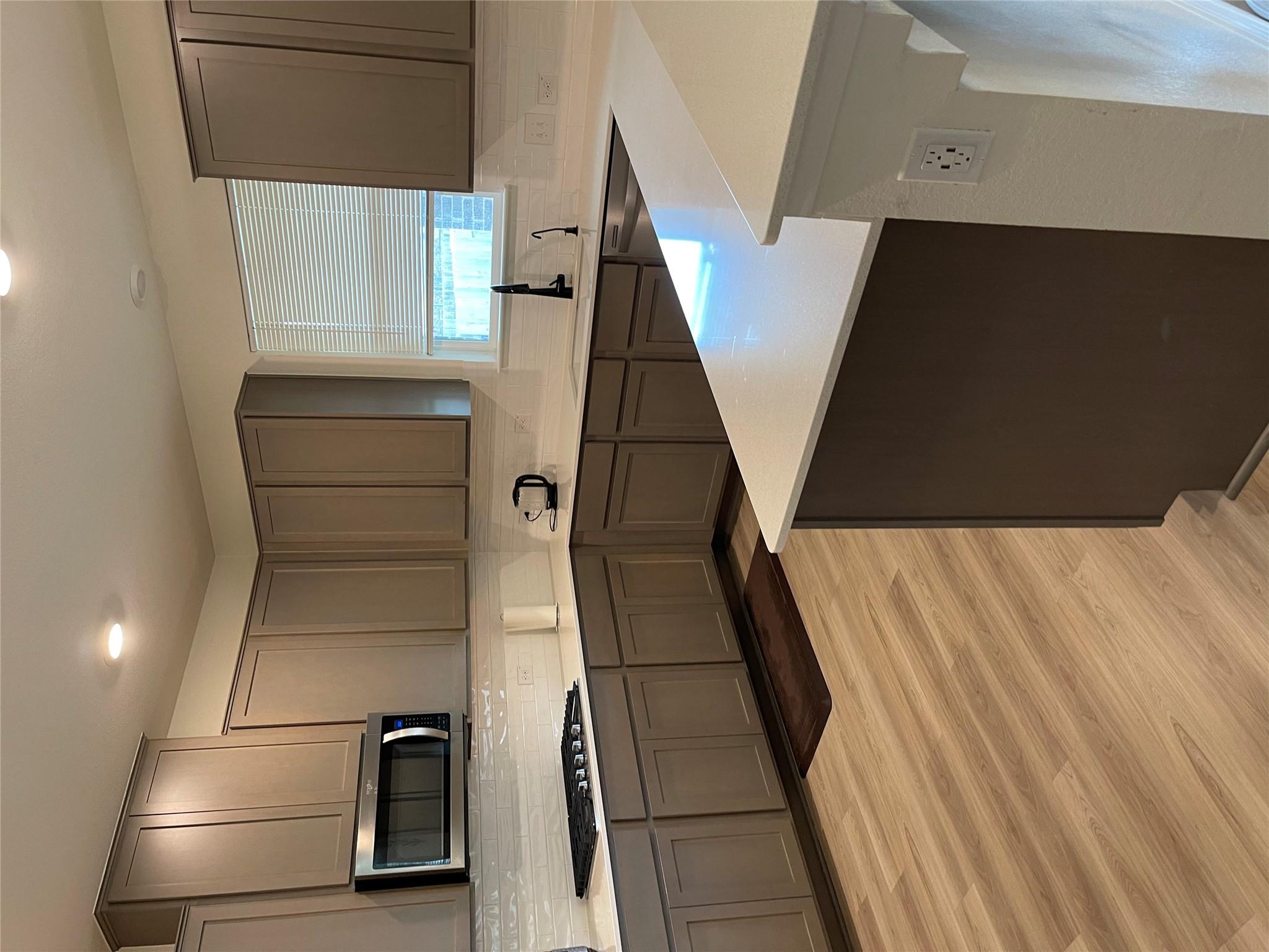 1537 Sonny Dr, Leander, TX 78641