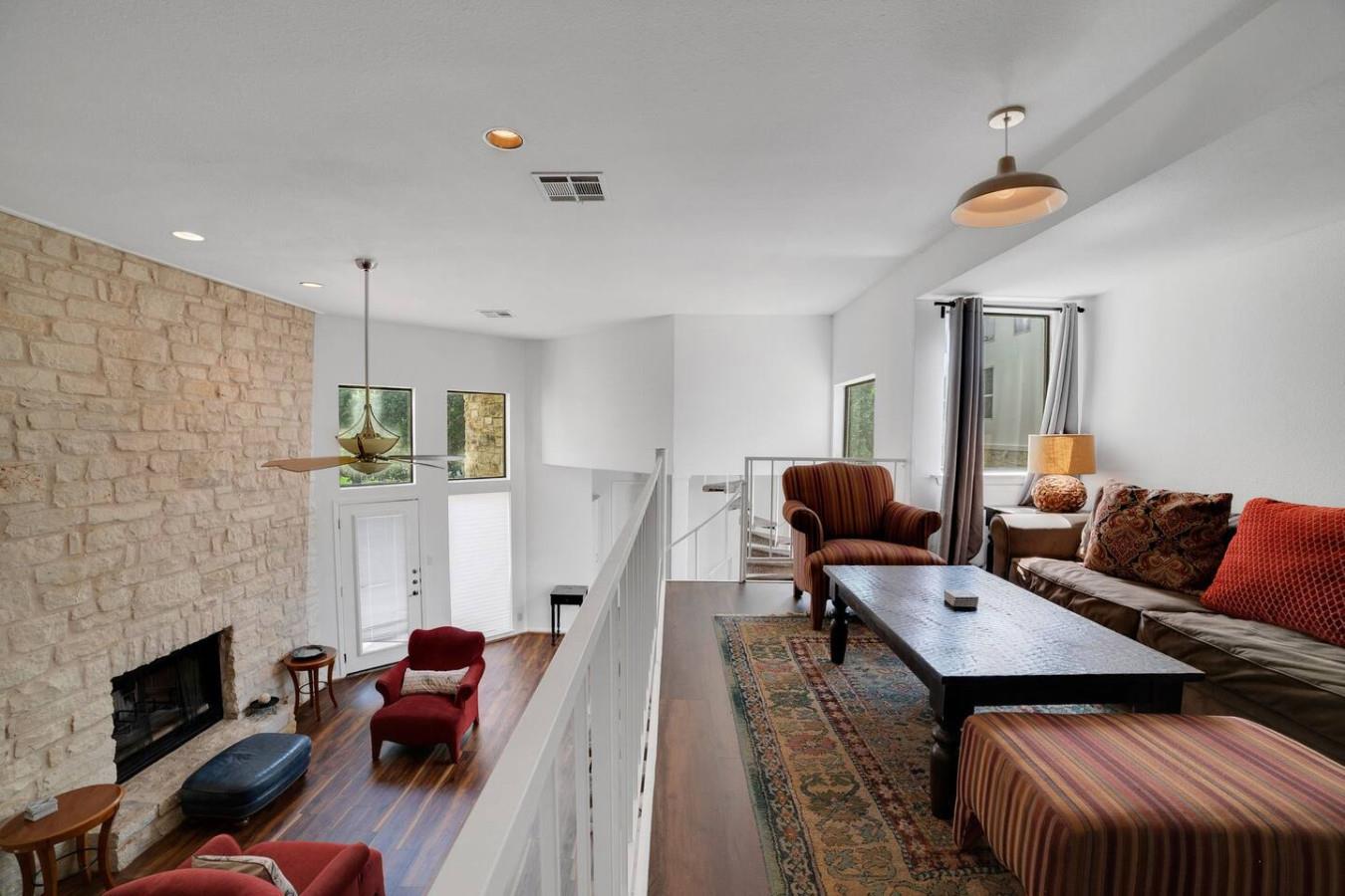 1 Crystal Springs Court Ct # H, The Hills, TX 78738