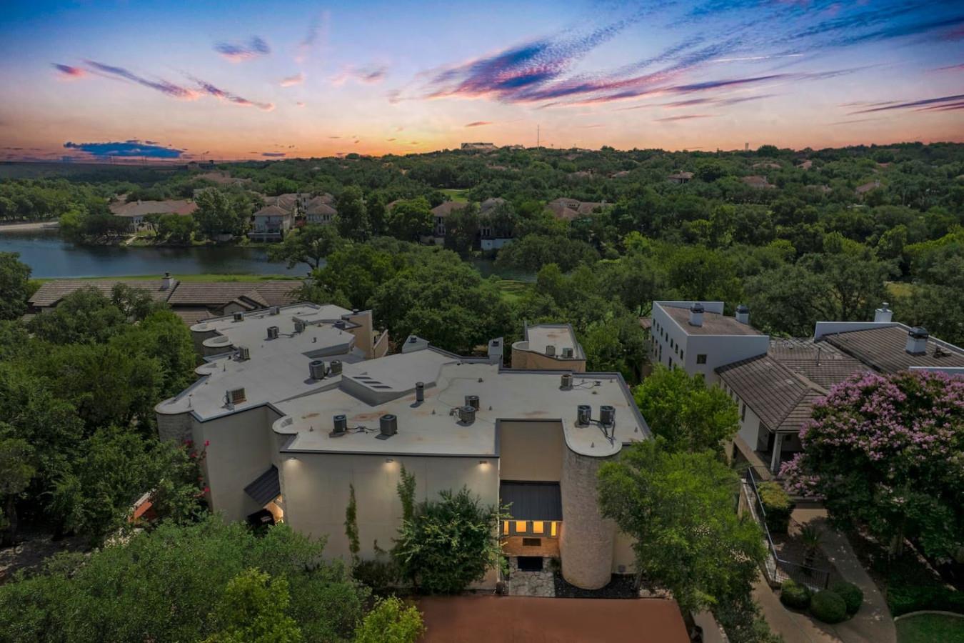 1 Crystal Springs Court Ct # H, The Hills, TX 78738