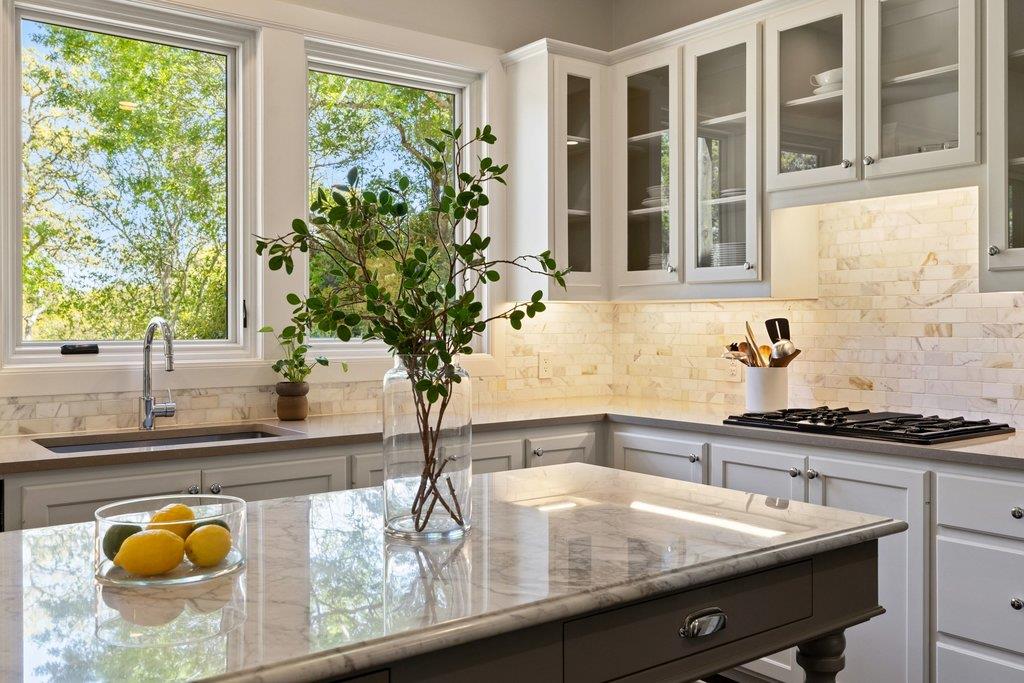 2907 Creeks Edge Pkwy, Austin, TX 78733