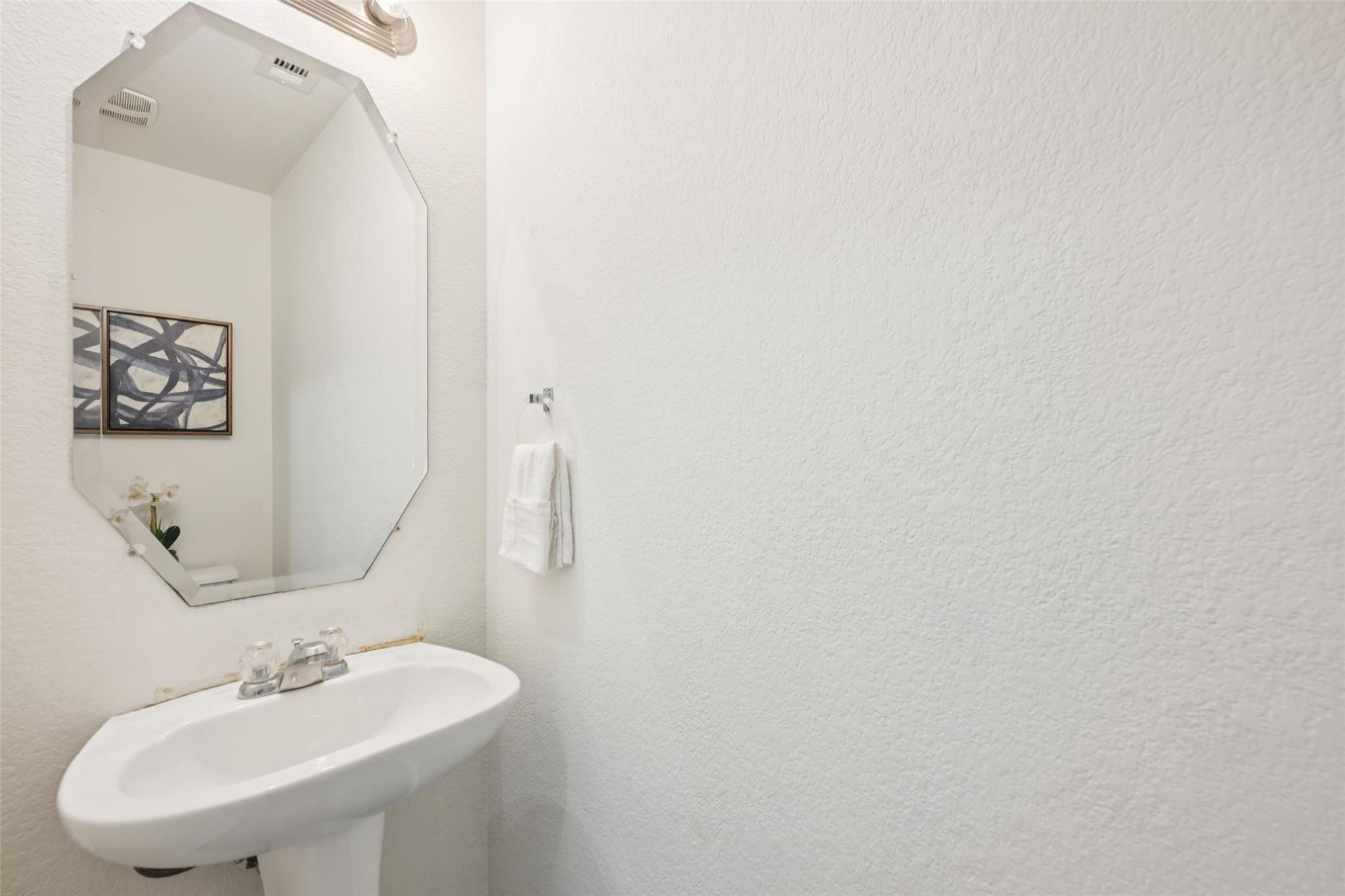 326 Covent Dr, Kyle, TX 78640