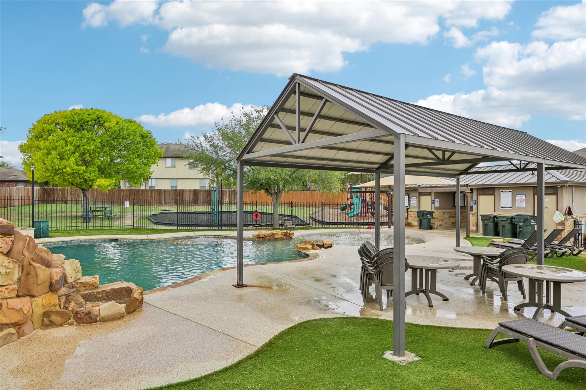 326 Covent Dr, Kyle, TX 78640