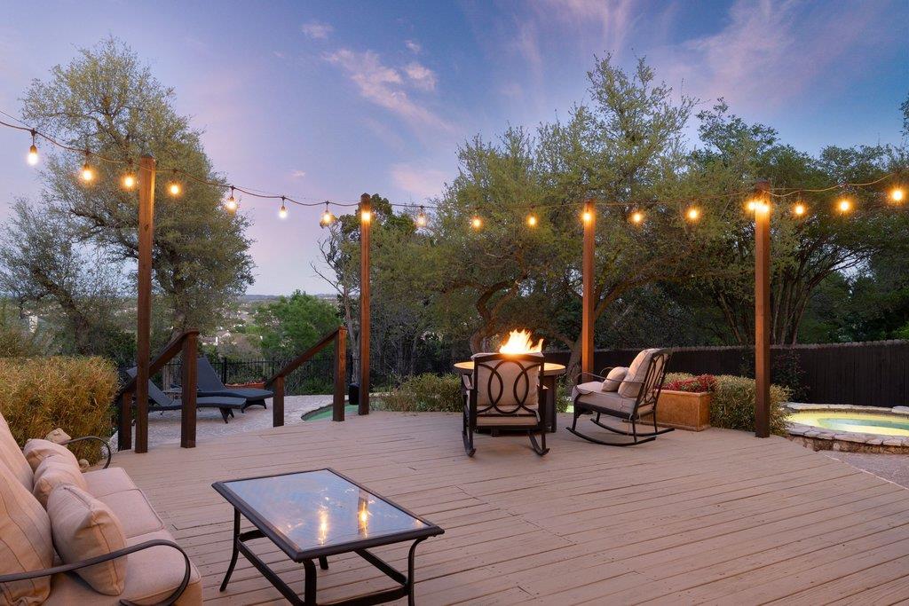 12424 Fairfax Ridge Pl, Austin, TX 78738