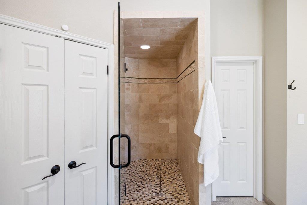 12424 Fairfax Ridge Pl, Austin, TX 78738