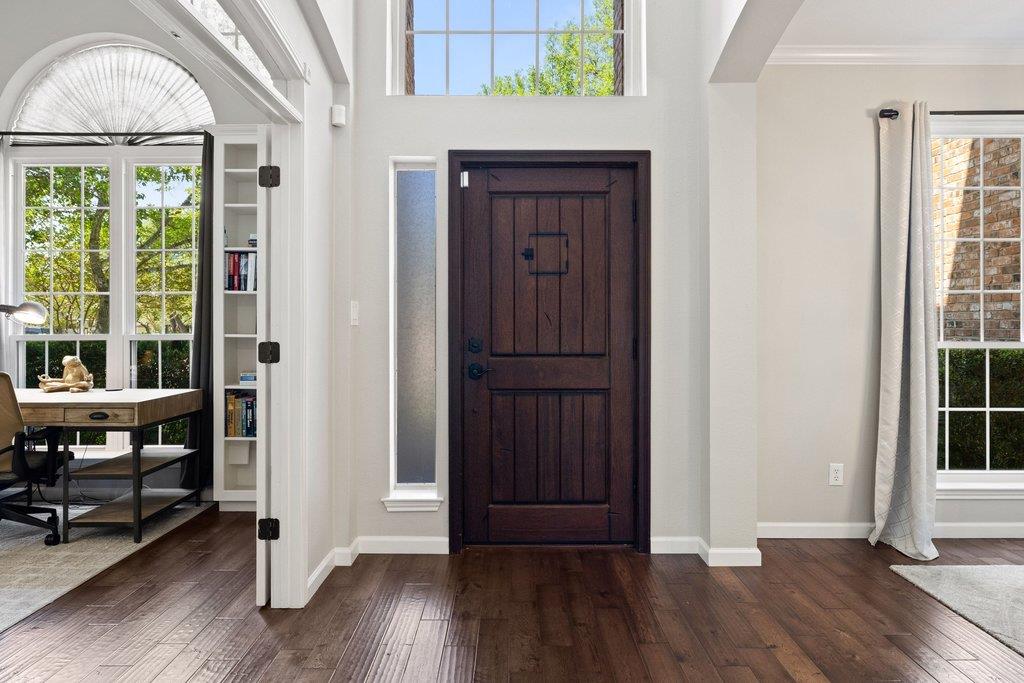 12424 Fairfax Ridge Pl, Austin, TX 78738