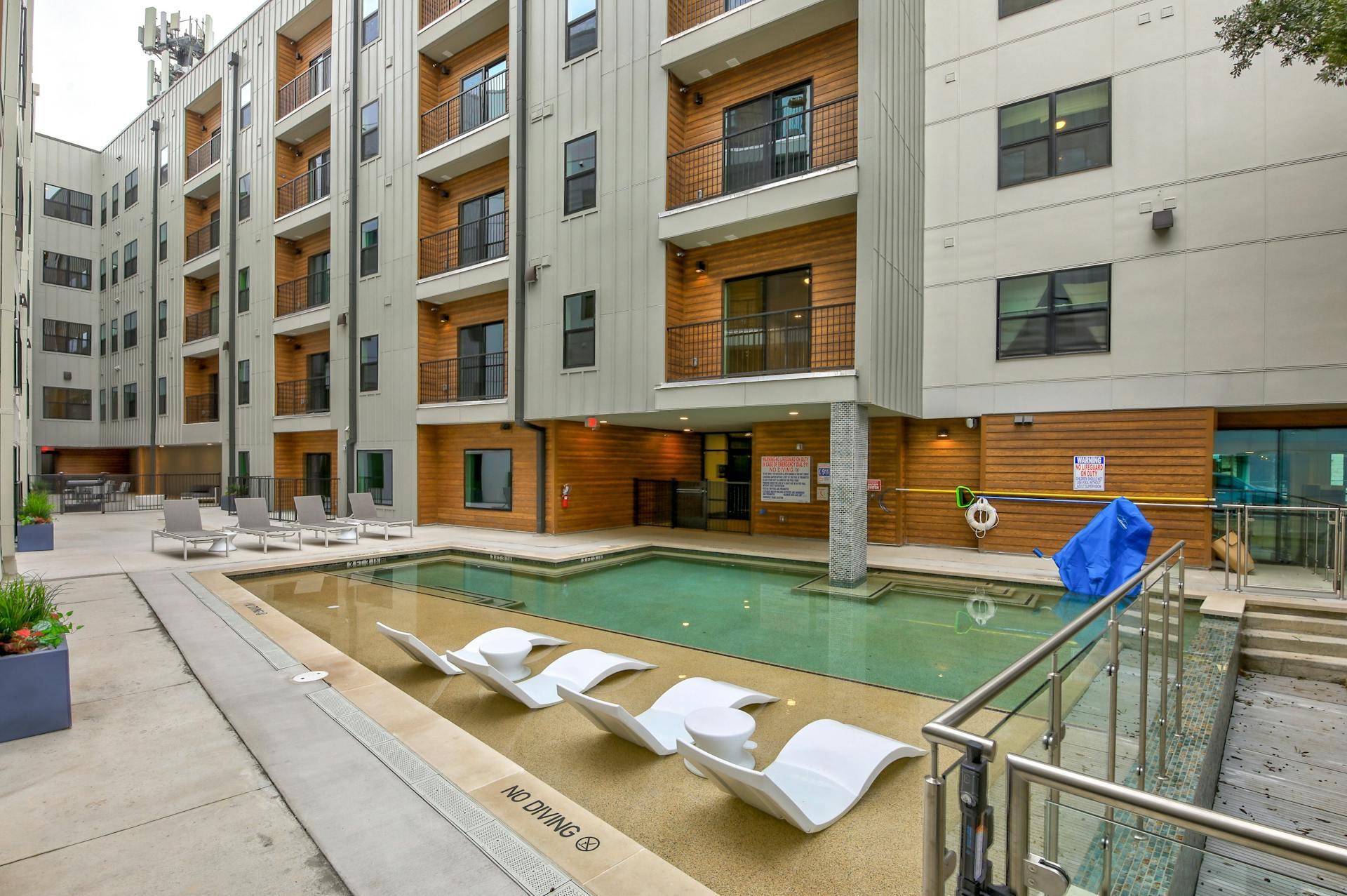 2500 Longview St # 501, Austin, TX 78705