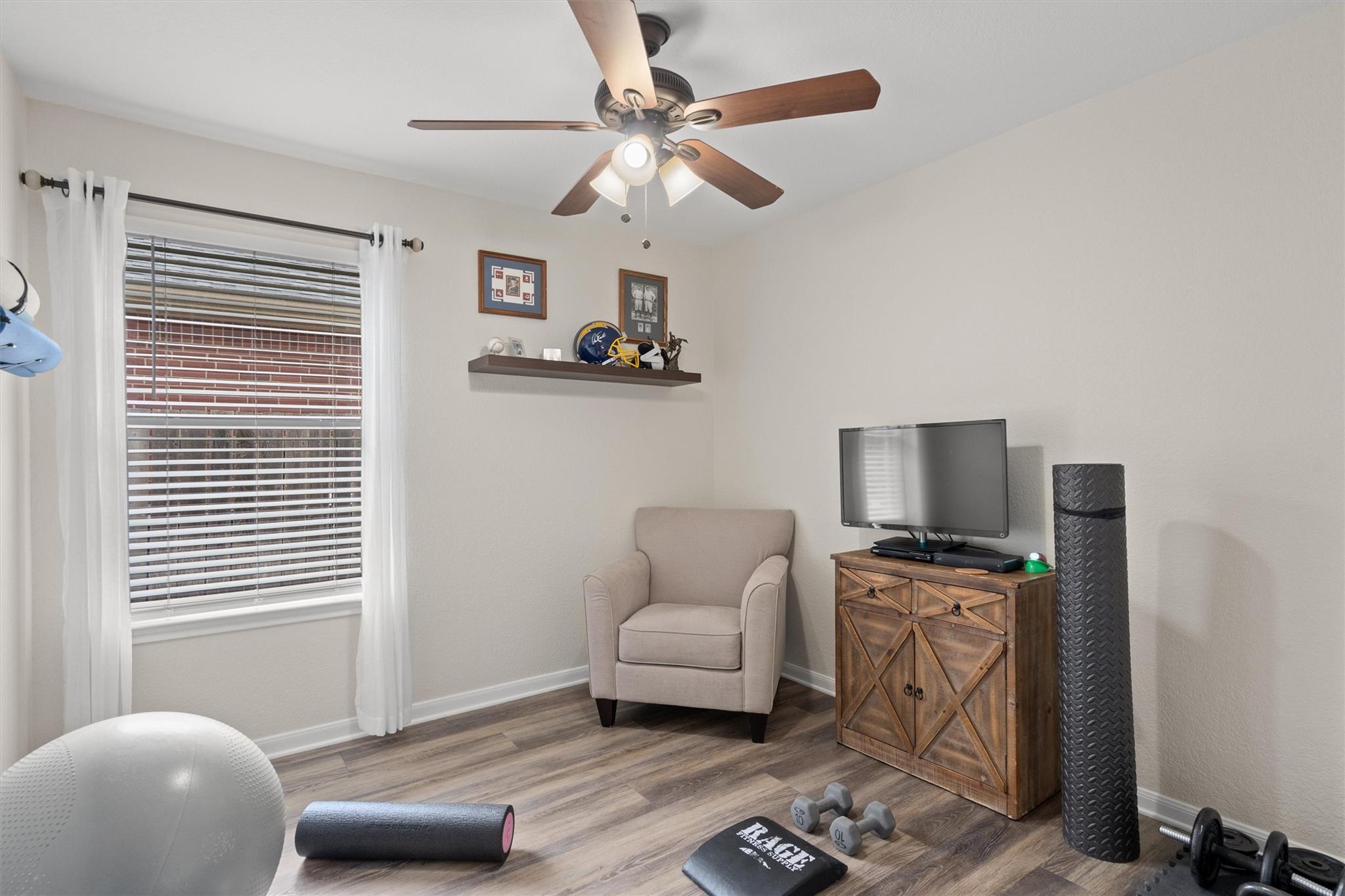 332 Hidden Brook Ln, Round Rock, TX 78665