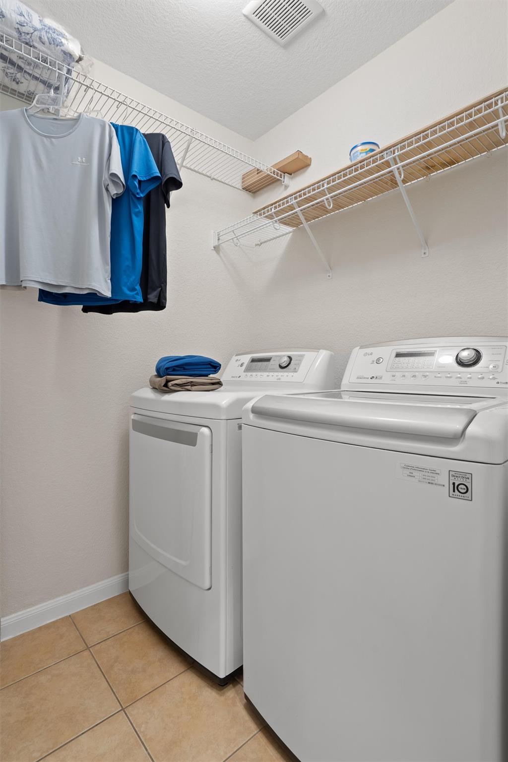 332 Hidden Brook Ln, Round Rock, TX 78665