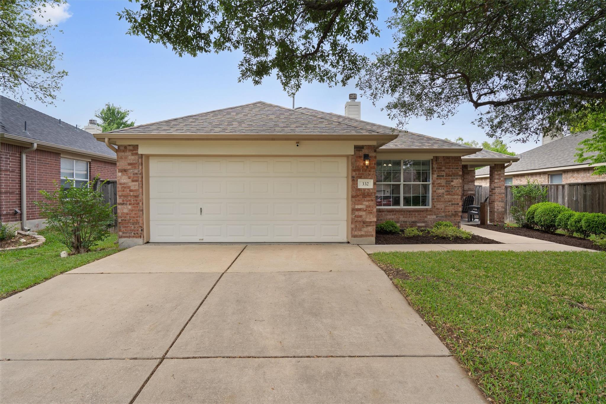 332 Hidden Brook Ln, Round Rock, TX 78665