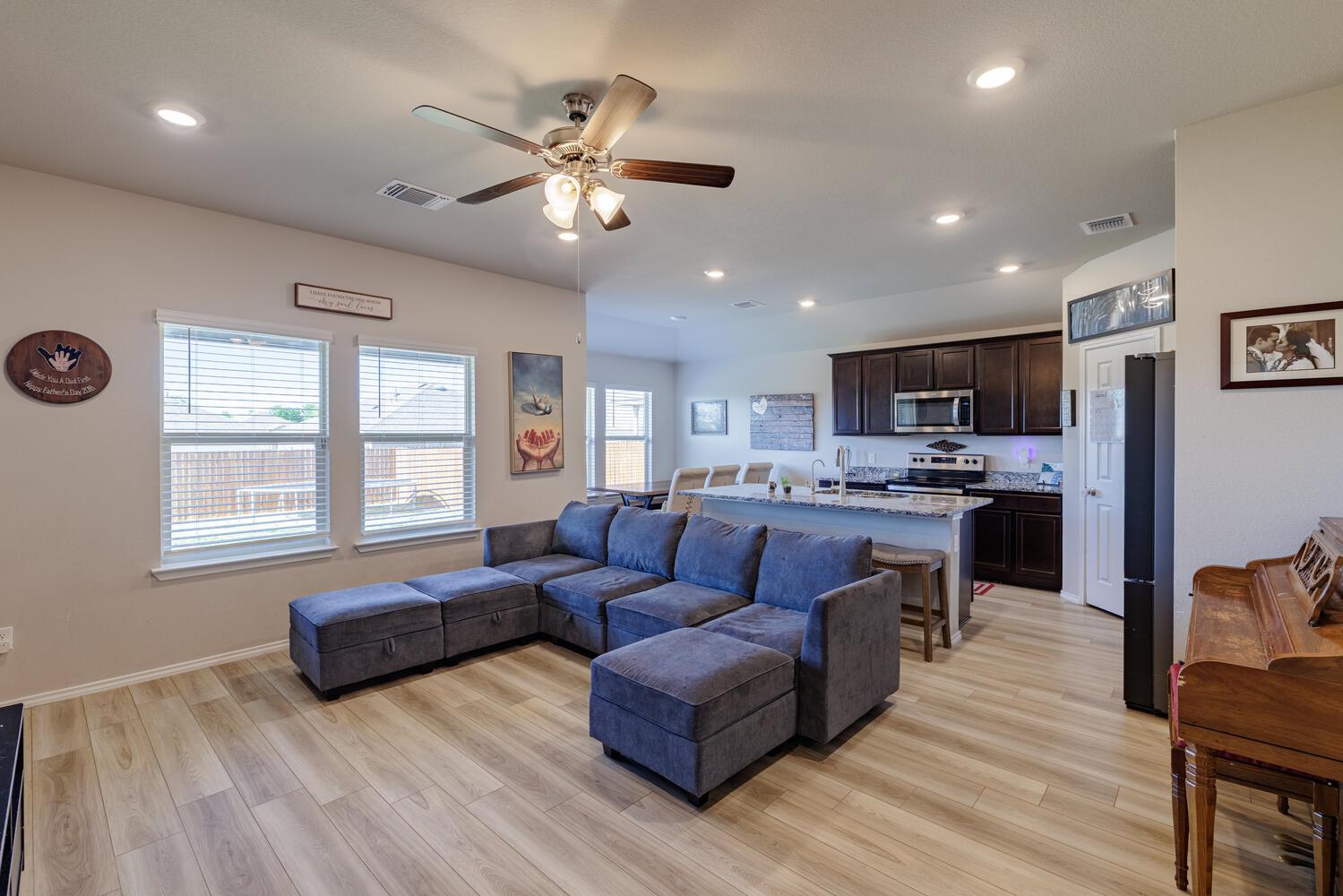 8603 Brahma Plains Rd, Temple, TX 76502