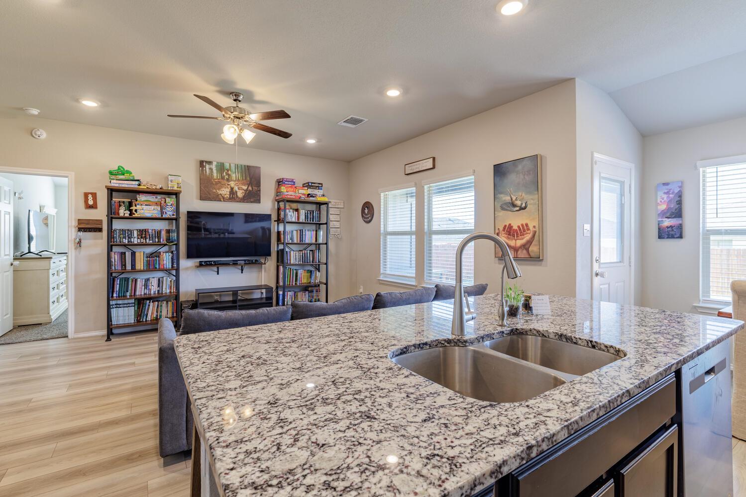 8603 Brahma Plains Rd, Temple, TX 76502