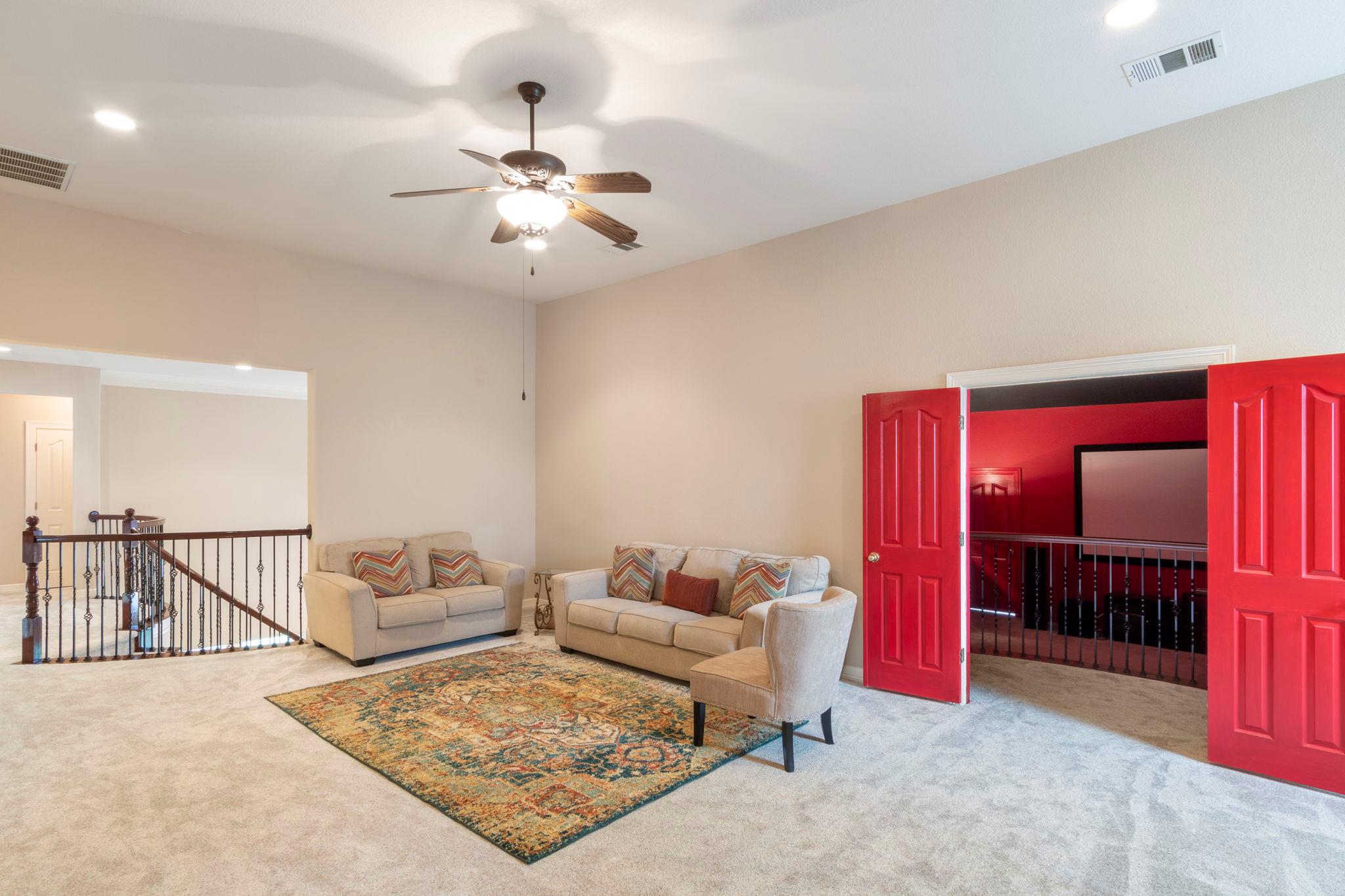 15 Sarazen Loop N, Georgetown, TX 78628