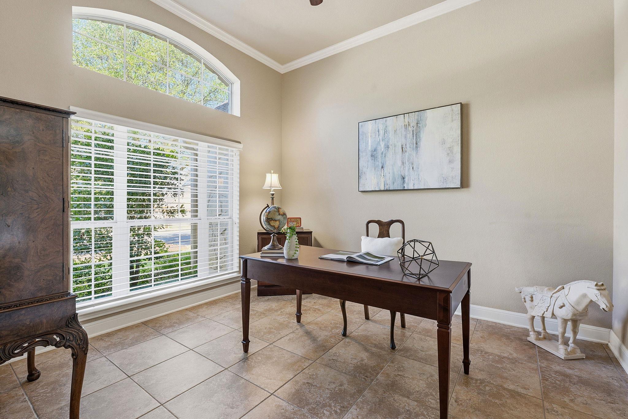 10013 Palmbrook Dr, Austin, TX 78717