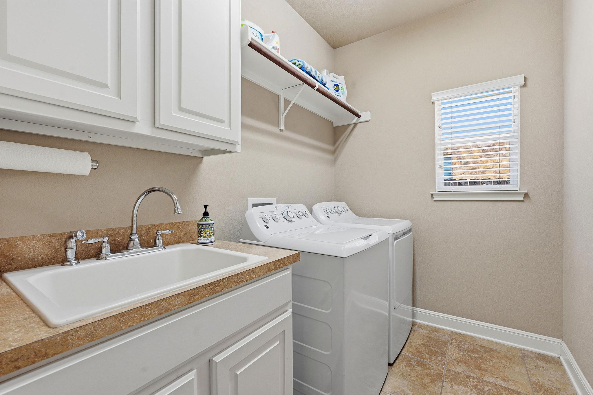 10013 Palmbrook Dr, Austin, TX 78717