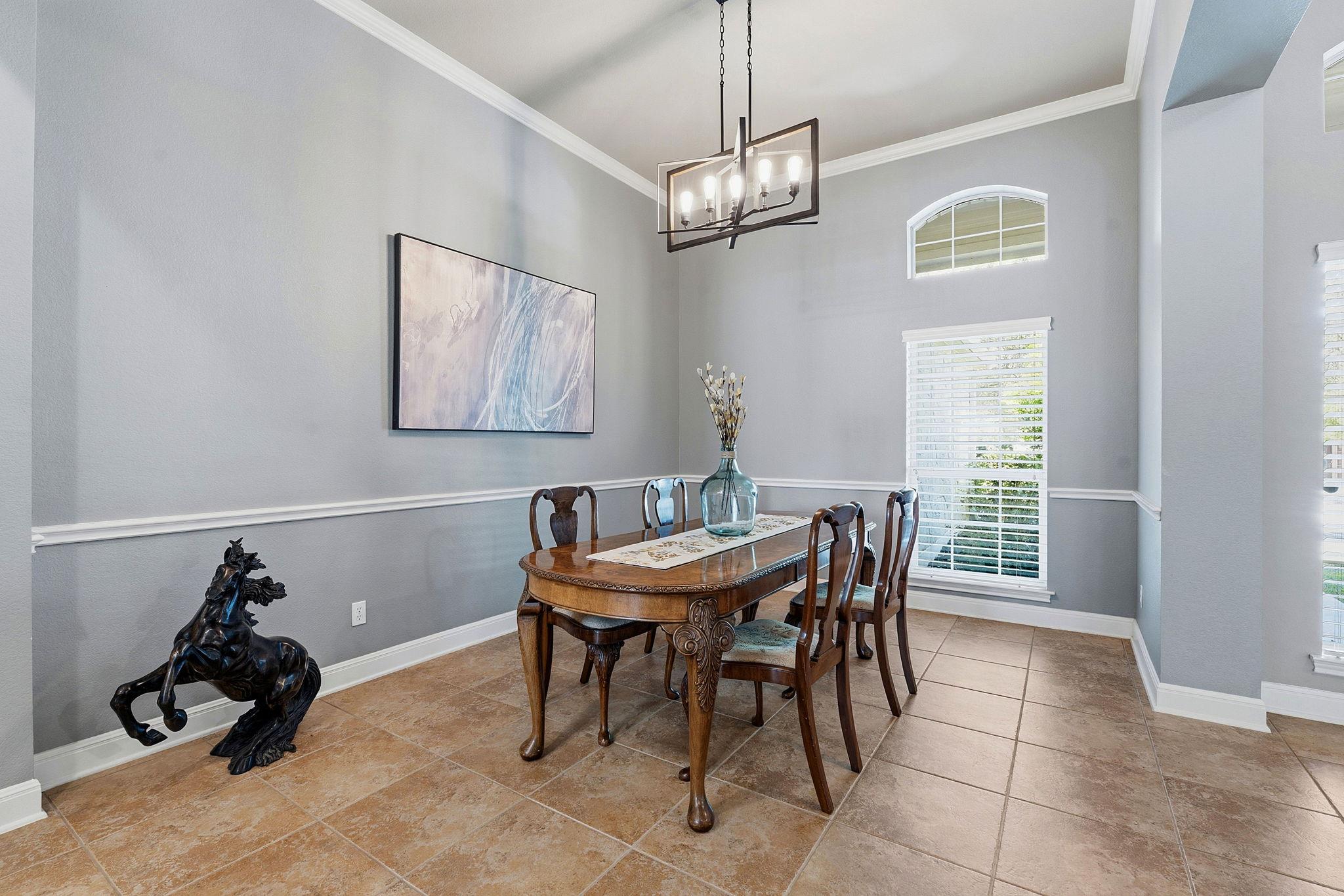 10013 Palmbrook Dr, Austin, TX 78717