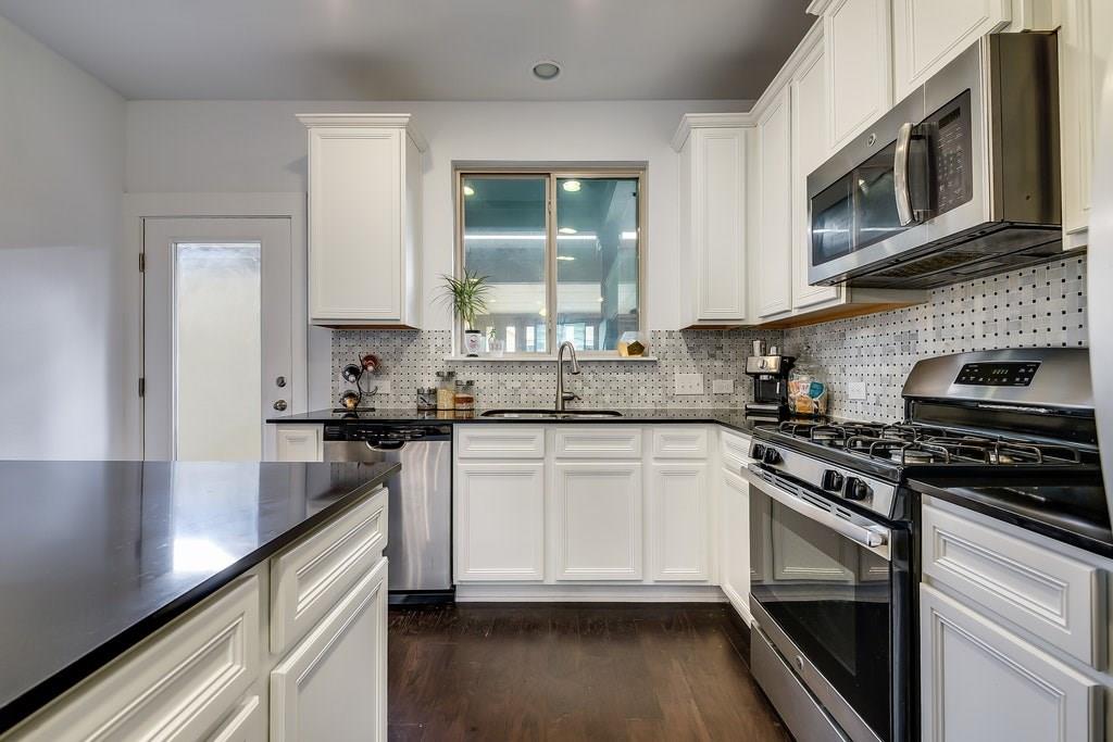 7611 Wolverine St, Austin, TX 78757