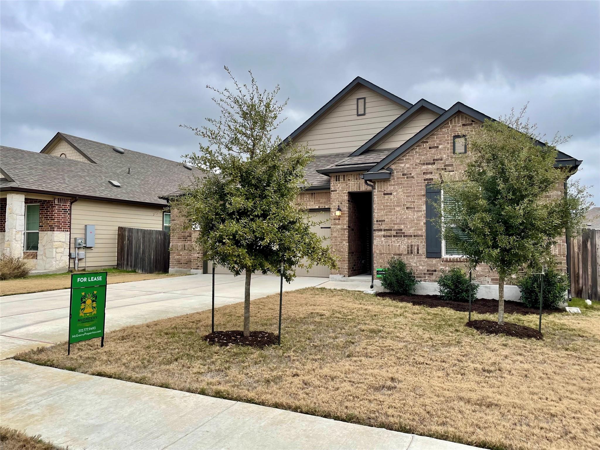 168 Crimson Ln, Kyle, TX 78640