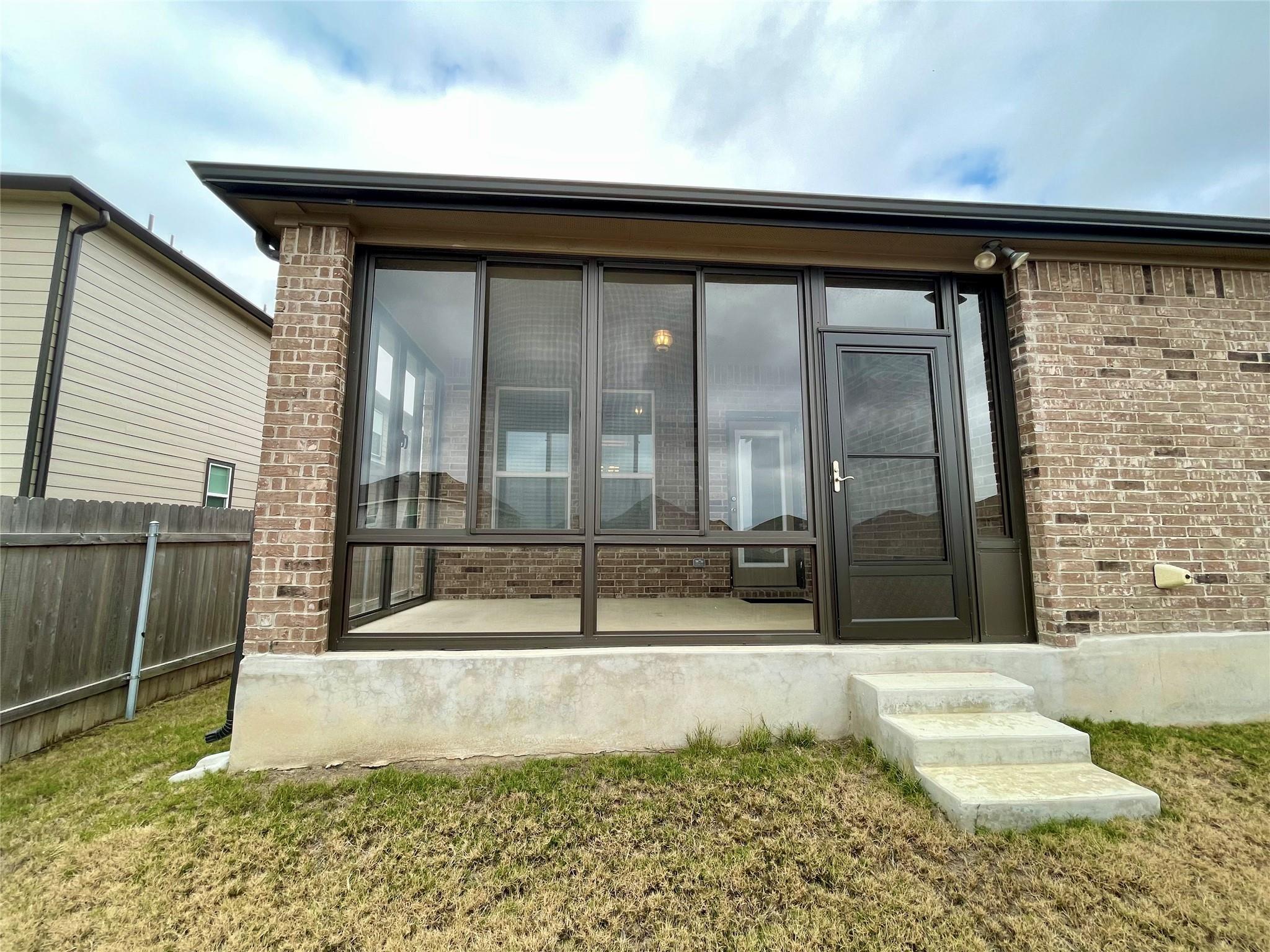 168 Crimson Ln, Kyle, TX 78640