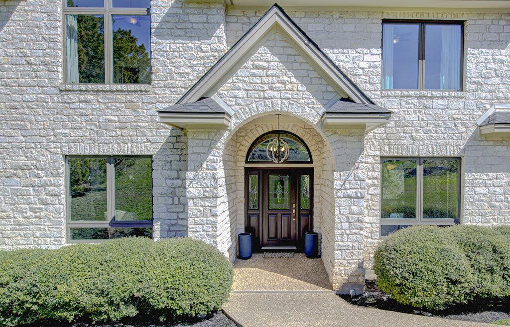 4800 Mantle Dr, Austin, TX 78746