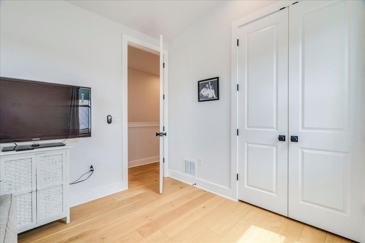 1214 Delano St # 1, Austin, TX 78721