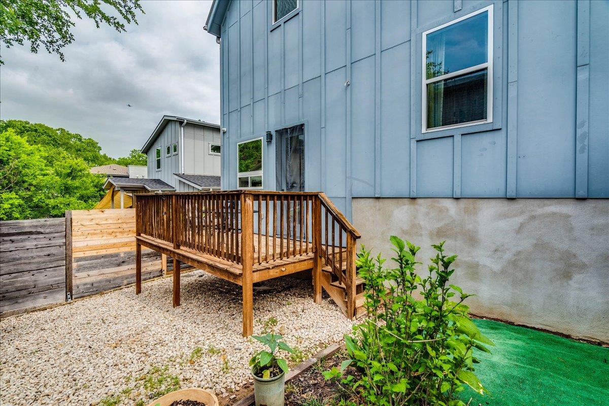 1214 Delano St # 1, Austin, TX 78721