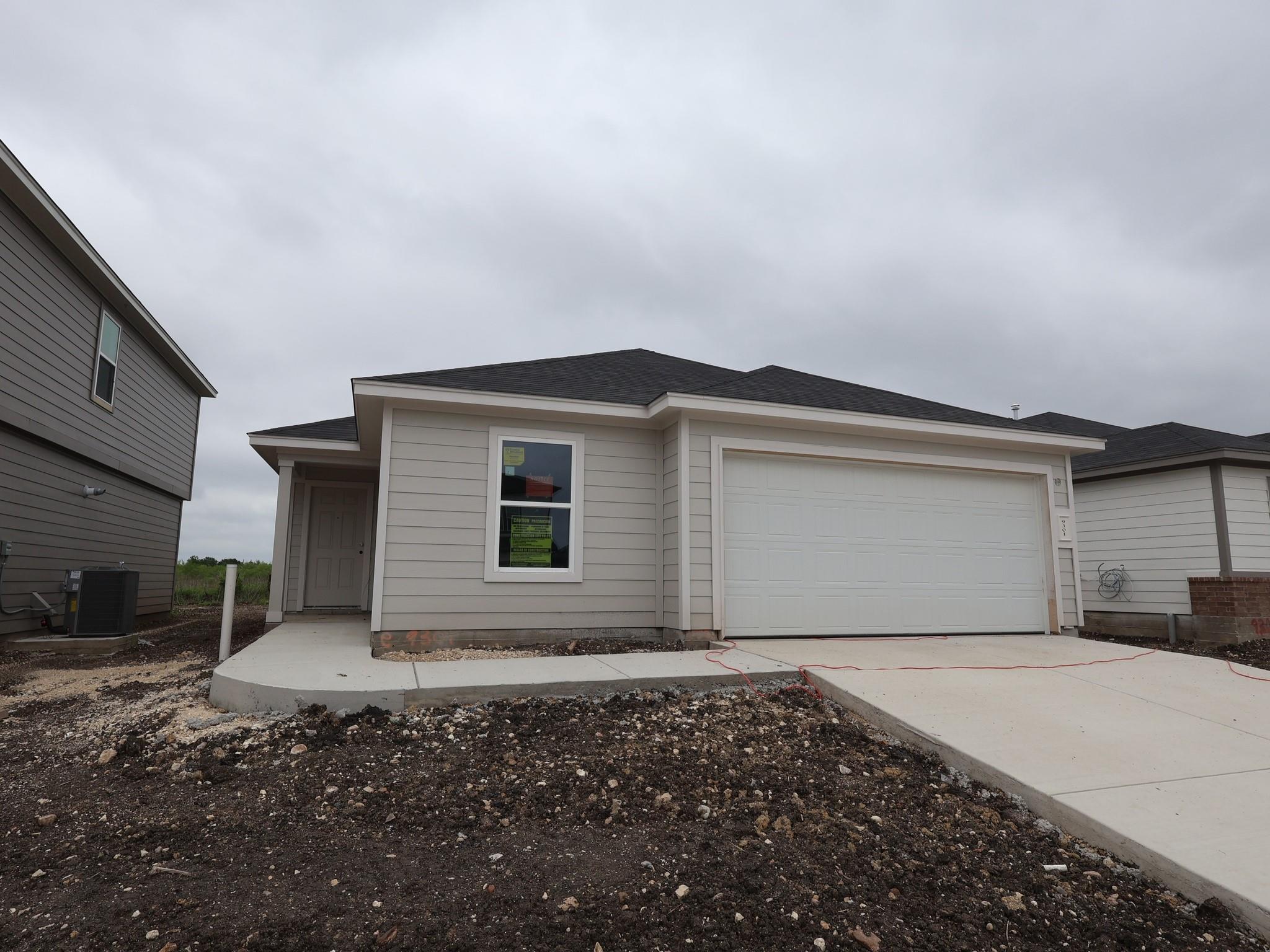 9301 Corvallis Dr, Austin, TX 78747