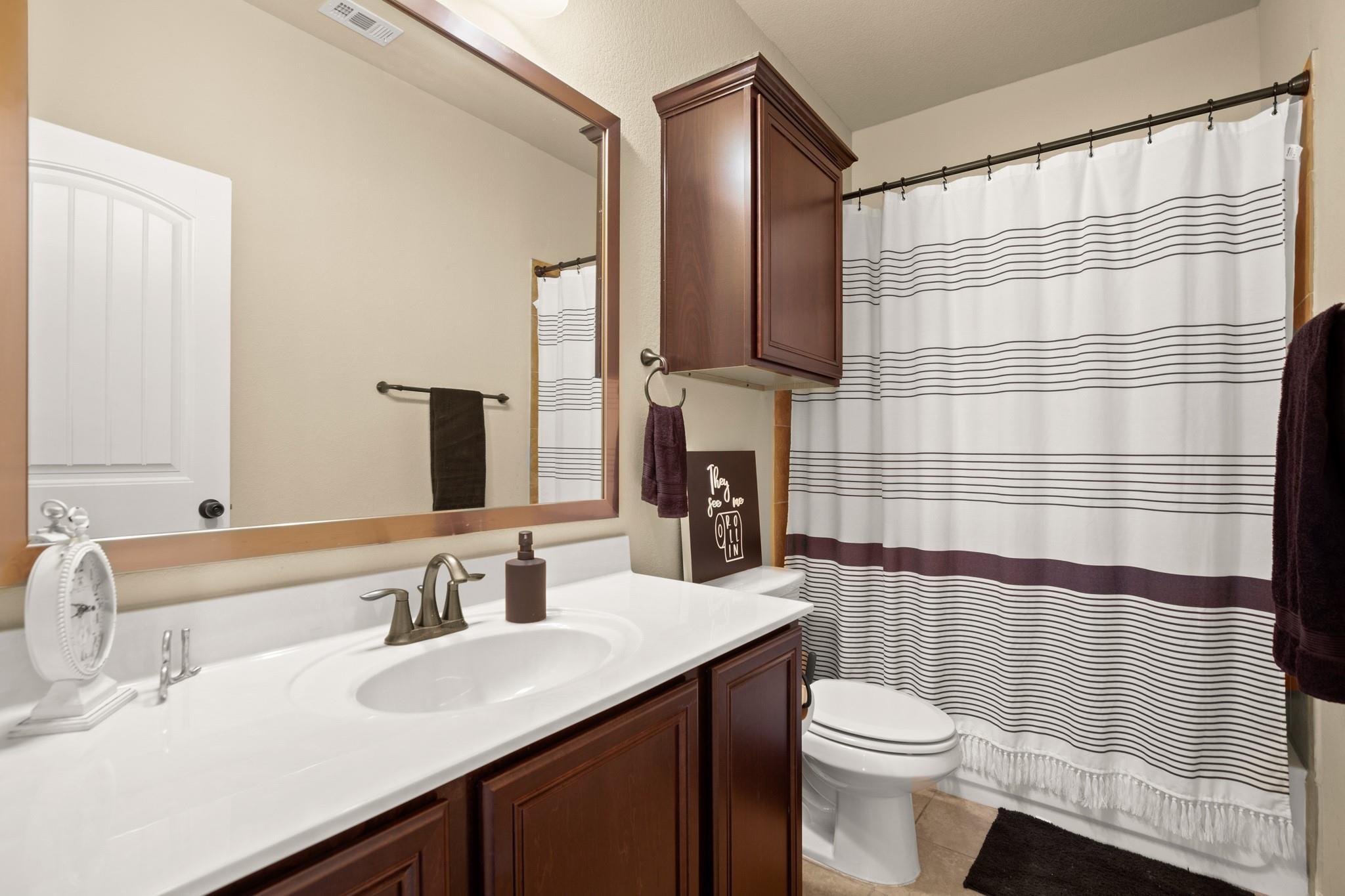 820 Bryce Canyon Dr, Pflugerville, TX 78660