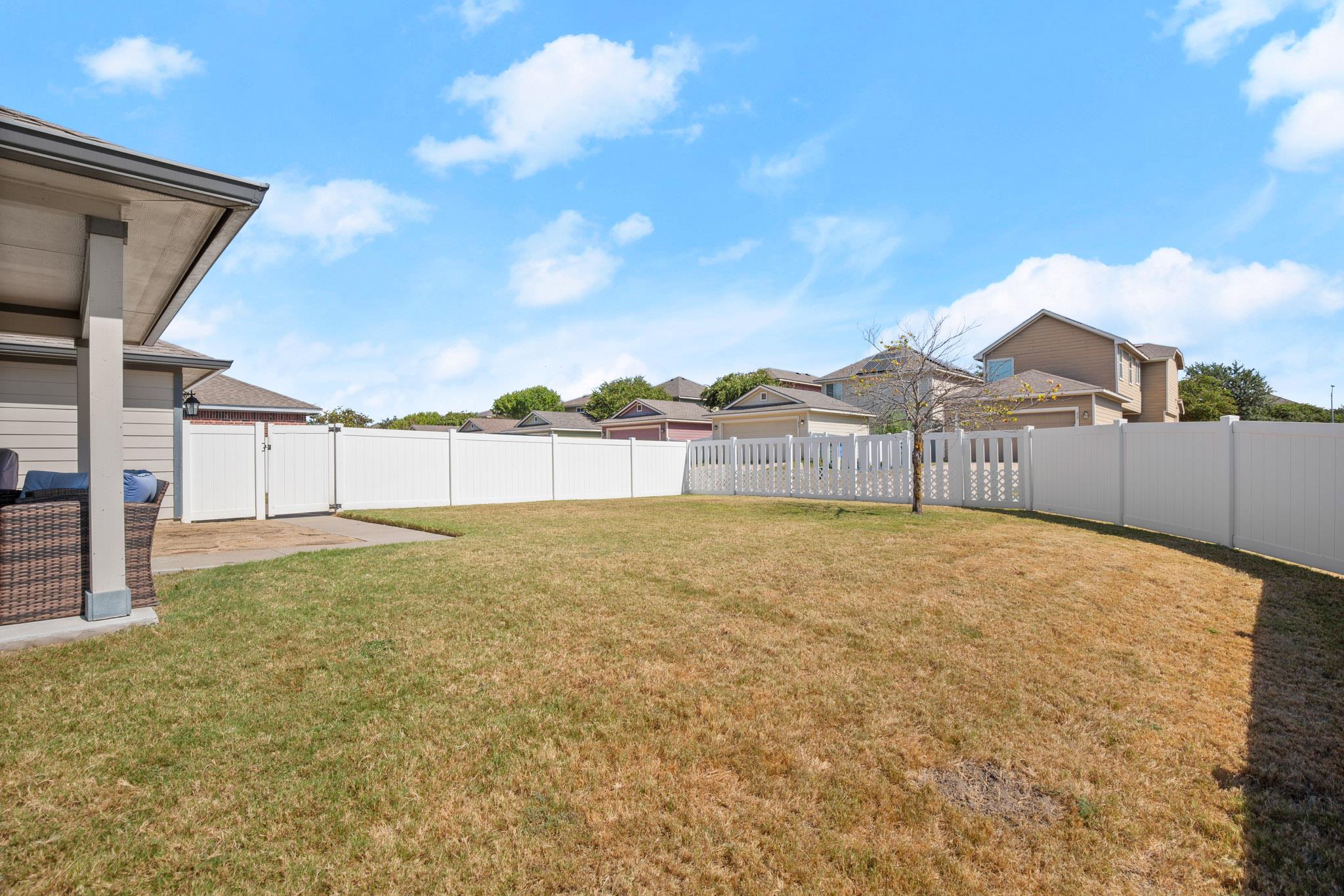 820 Bryce Canyon Dr, Pflugerville, TX 78660