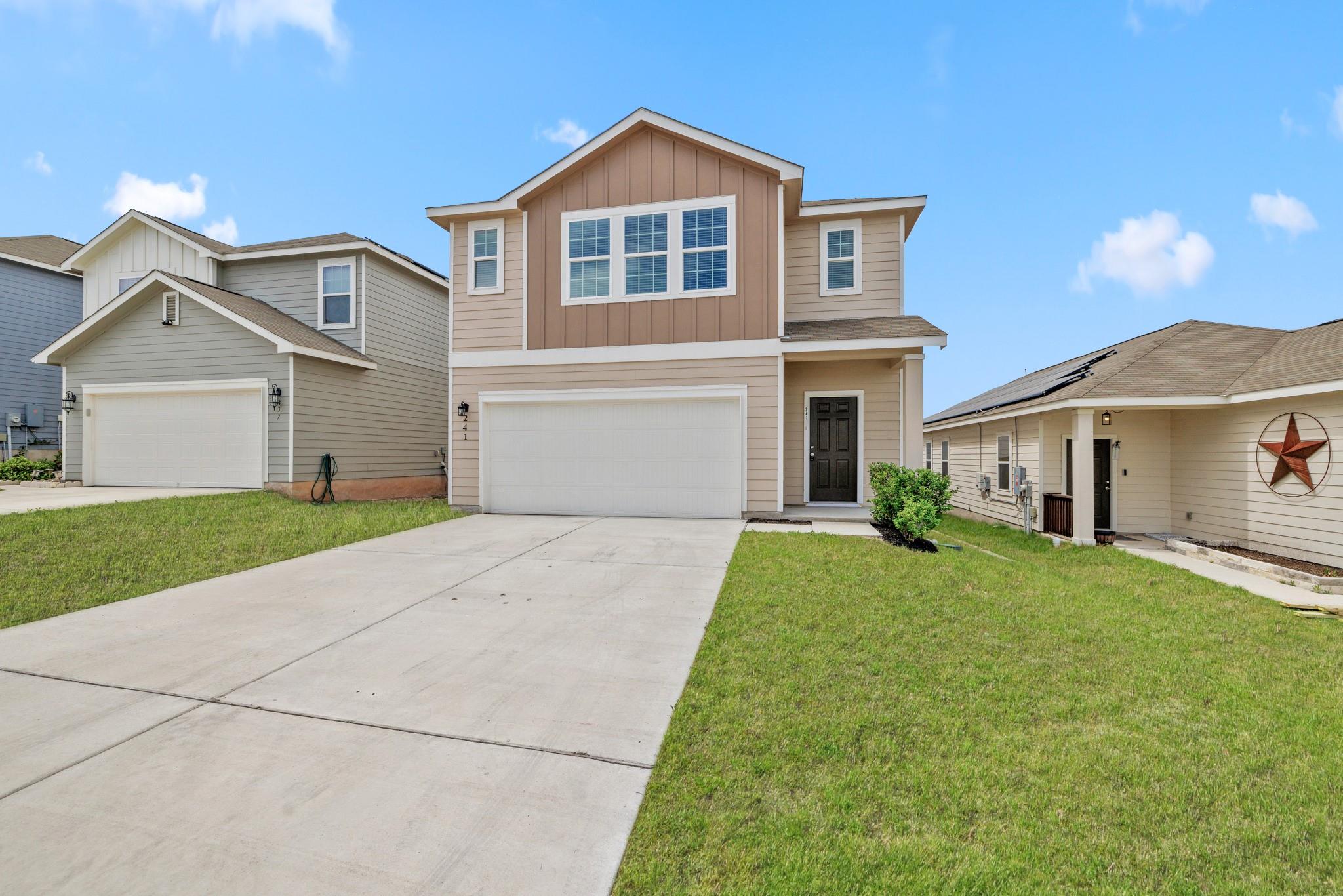 241 Night Riders Way, Jarrell, TX 76537