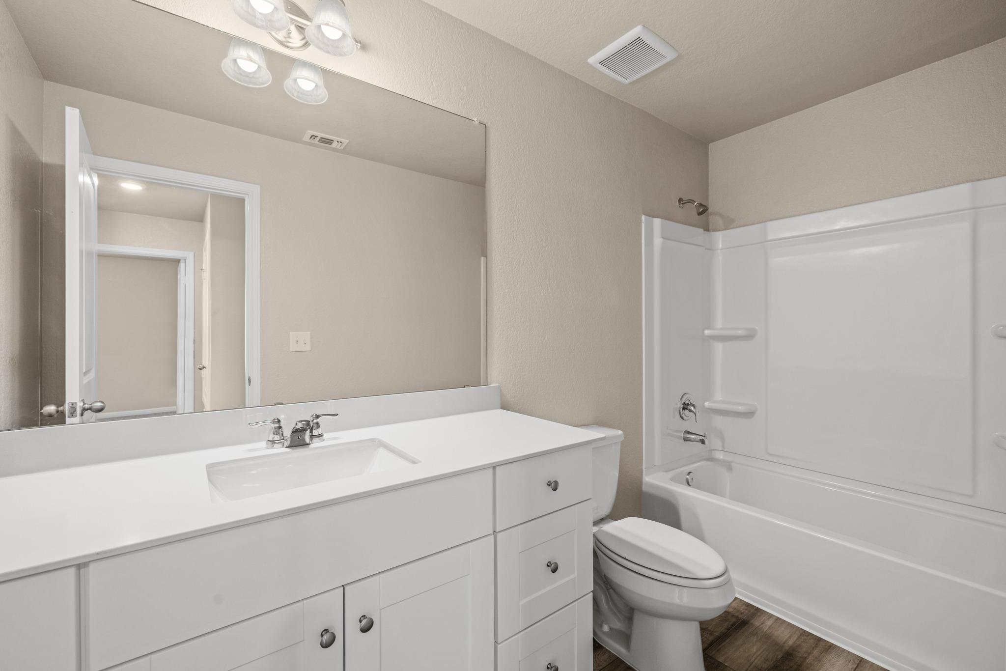 241 Night Riders Way, Jarrell, TX 76537