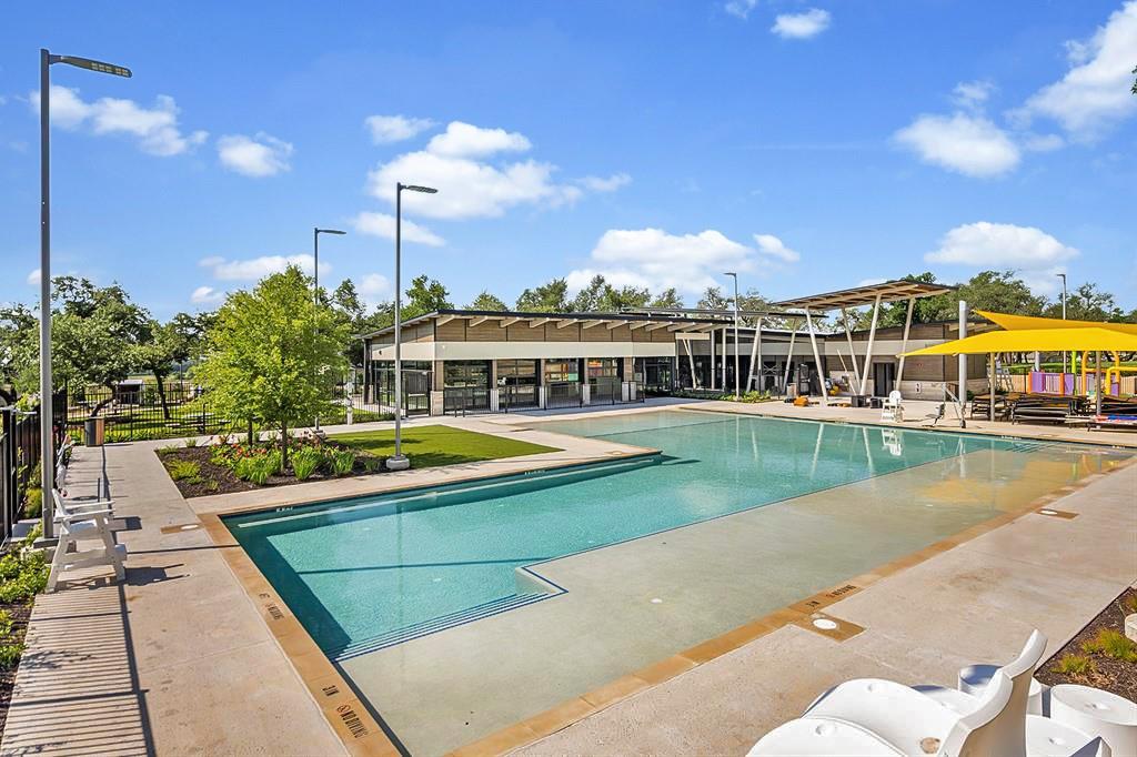 241 Night Riders Way, Jarrell, TX 76537