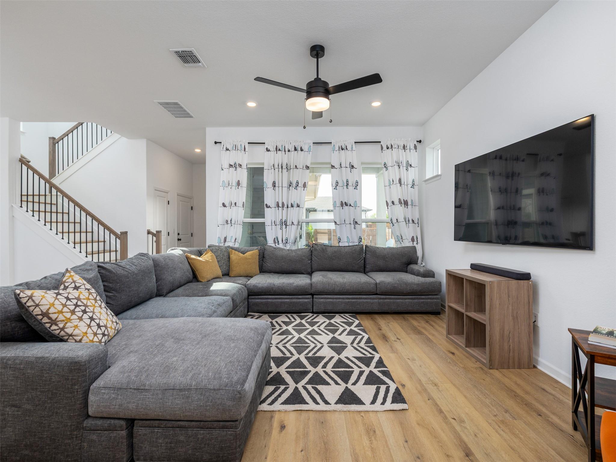 6309 Cowman Way, Austin, TX 78747