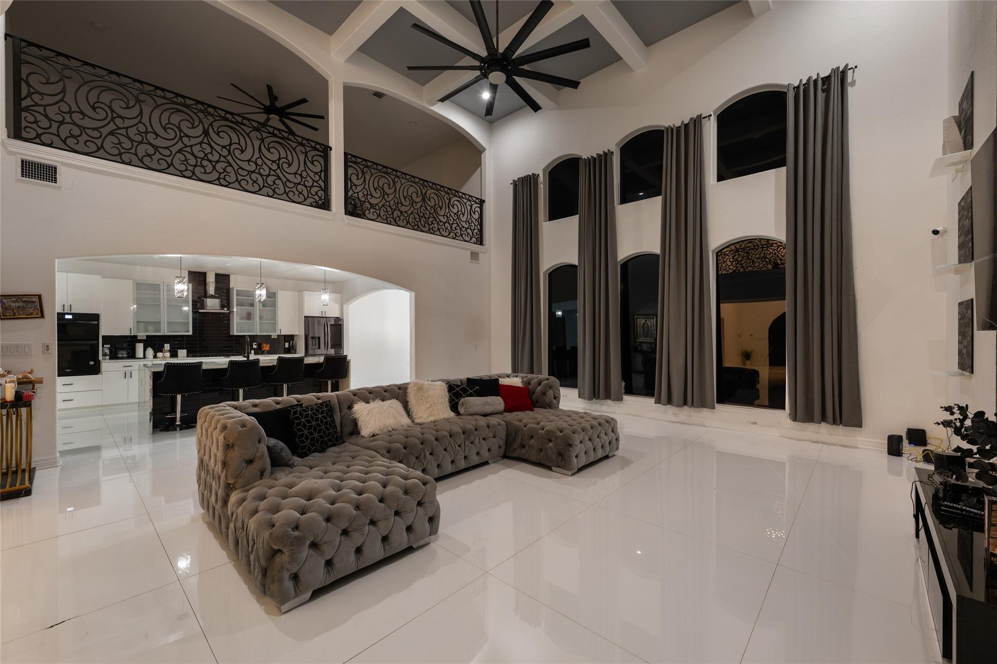 507 Rawhide Rd, Seguin, TX 78155