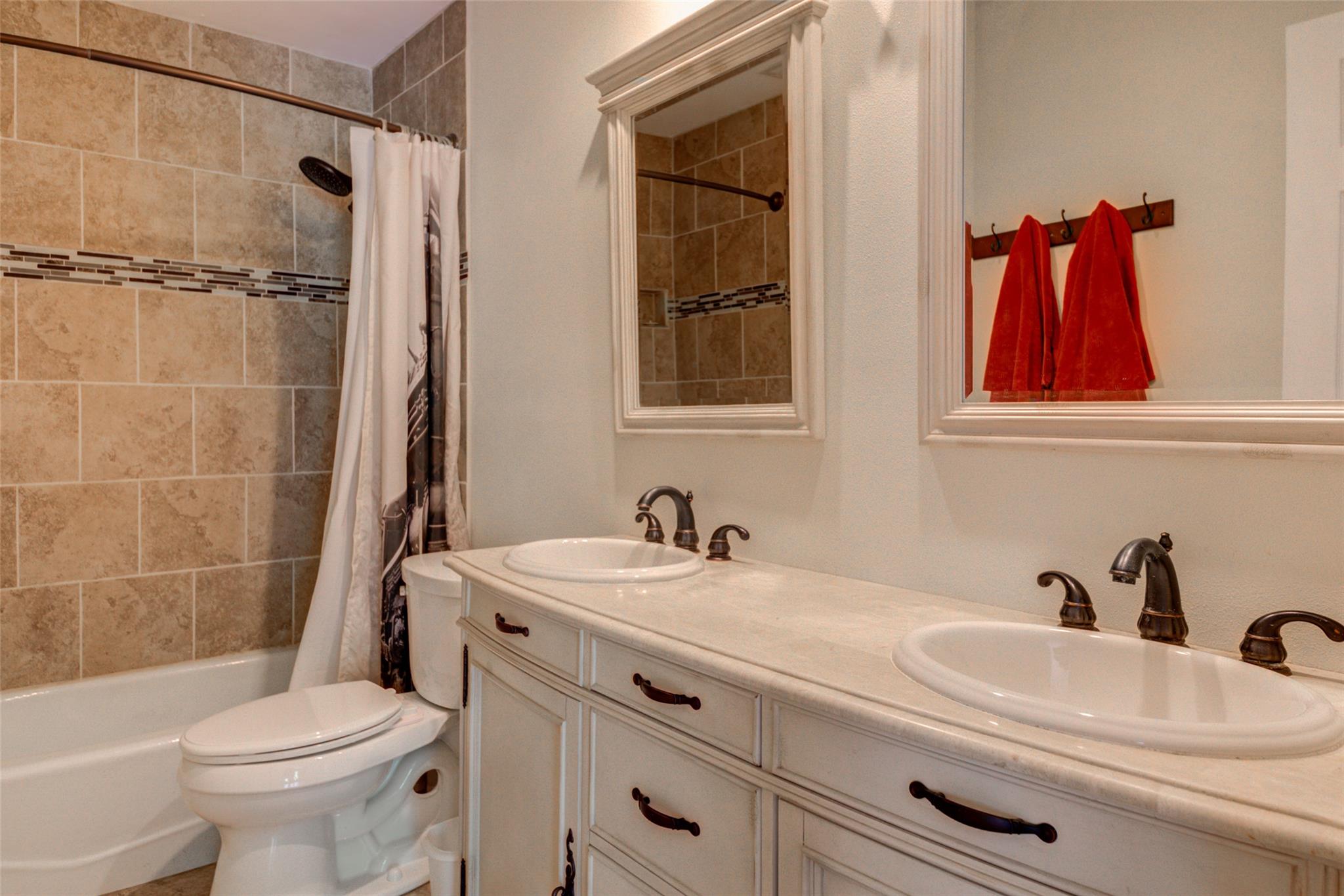 500 Buckaroo Trl, Buda, TX 78610