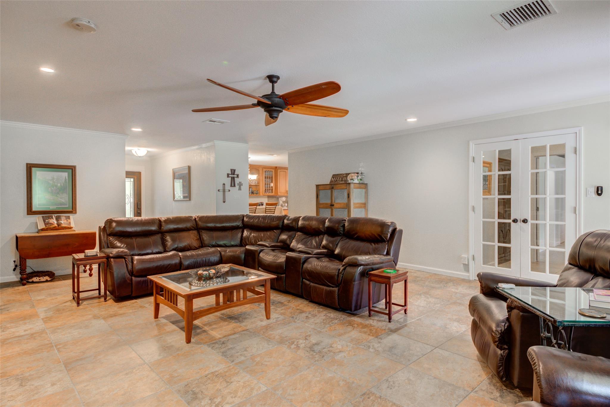 500 Buckaroo Trl, Buda, TX 78610