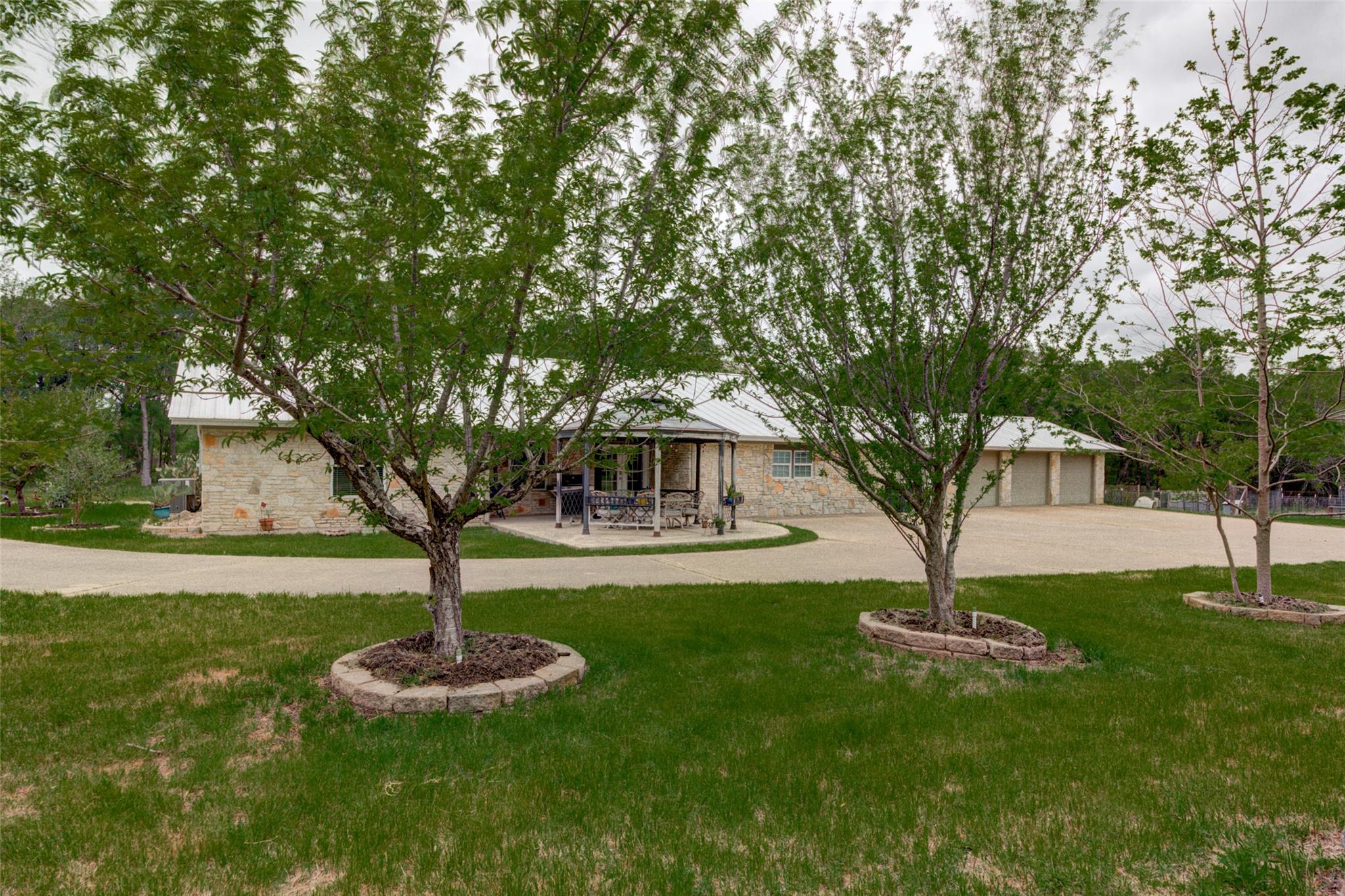 500 Buckaroo Trl, Buda, TX 78610