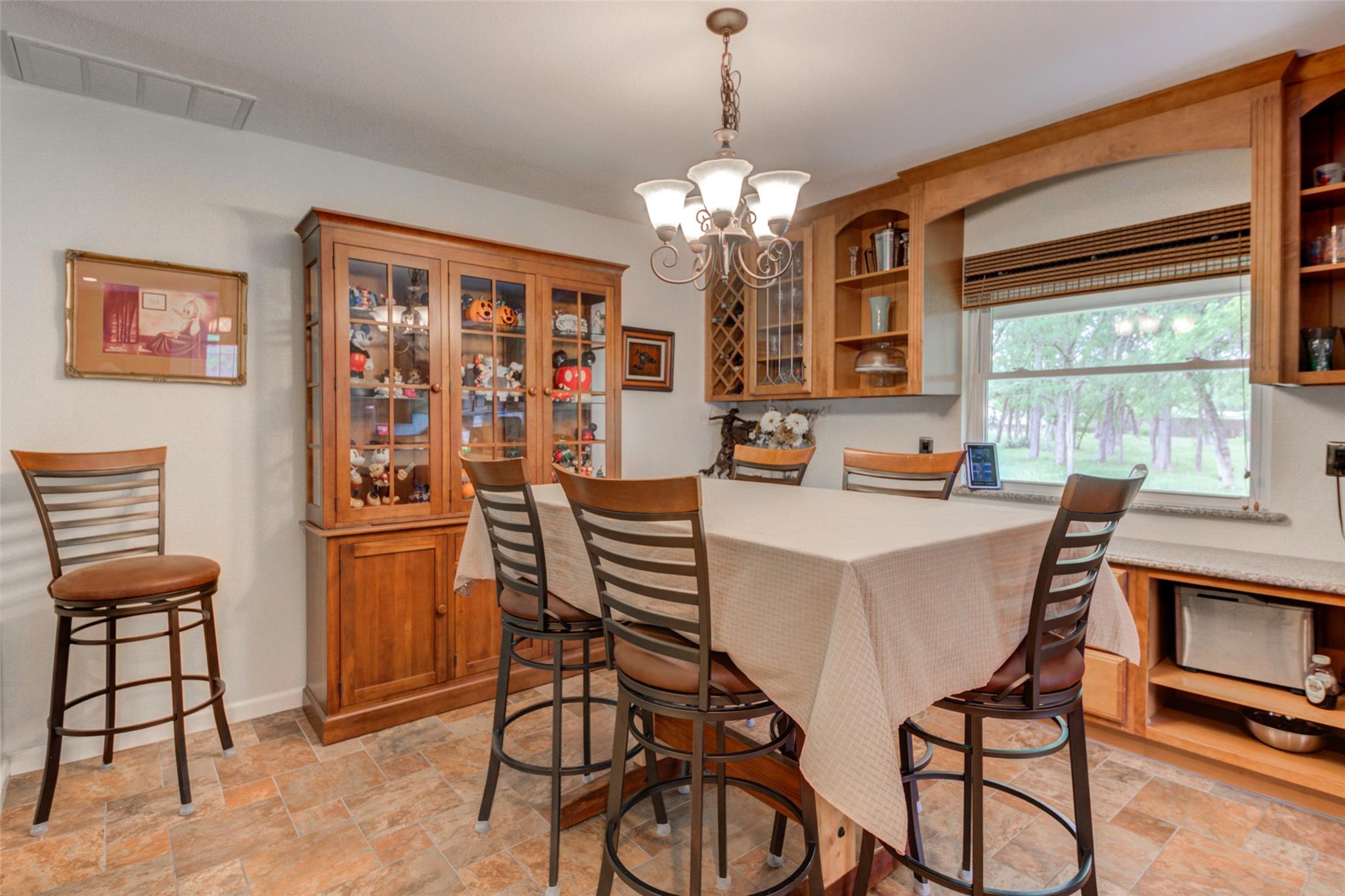 500 Buckaroo Trl, Buda, TX 78610