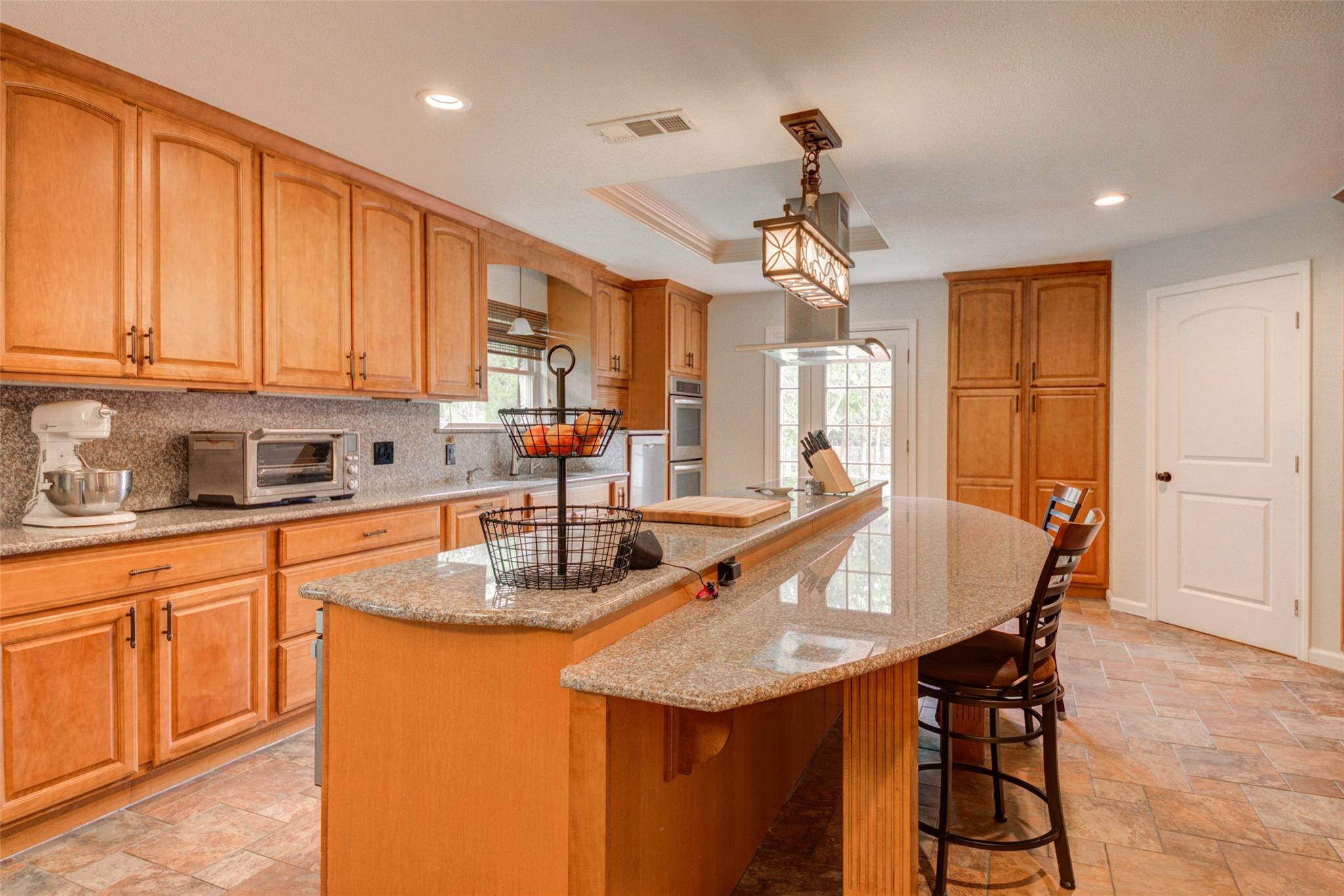 500 Buckaroo Trl, Buda, TX 78610