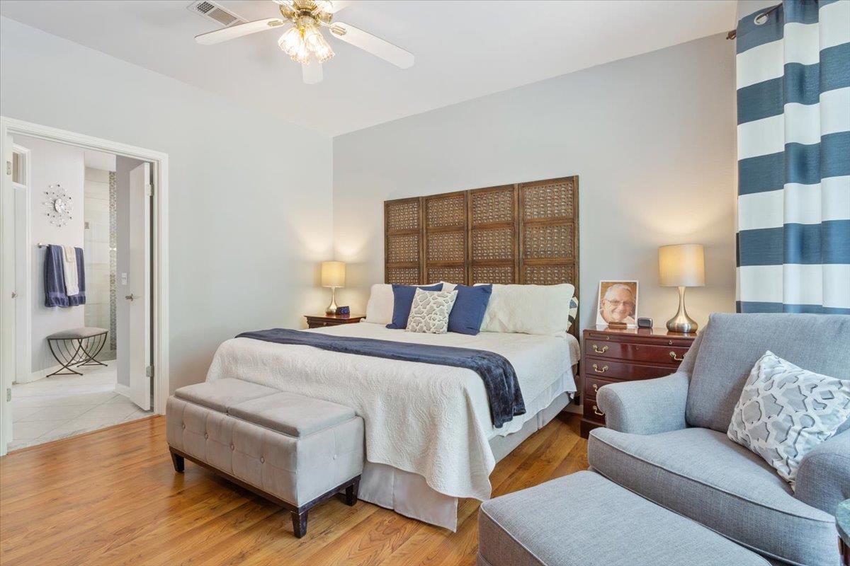 285 Whispering Wind Dr, Georgetown, TX 78633