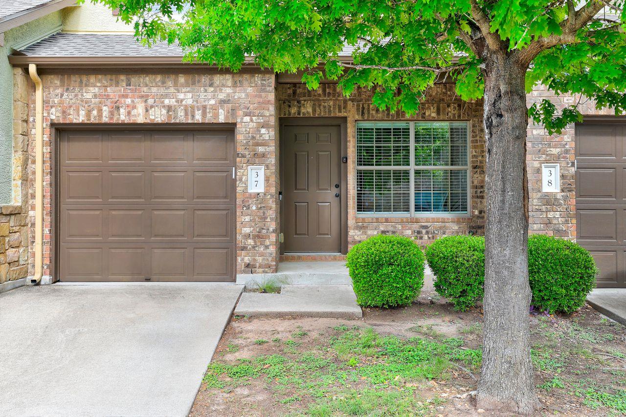1900 Little Elm Trl # 37, Cedar Park, TX 78613