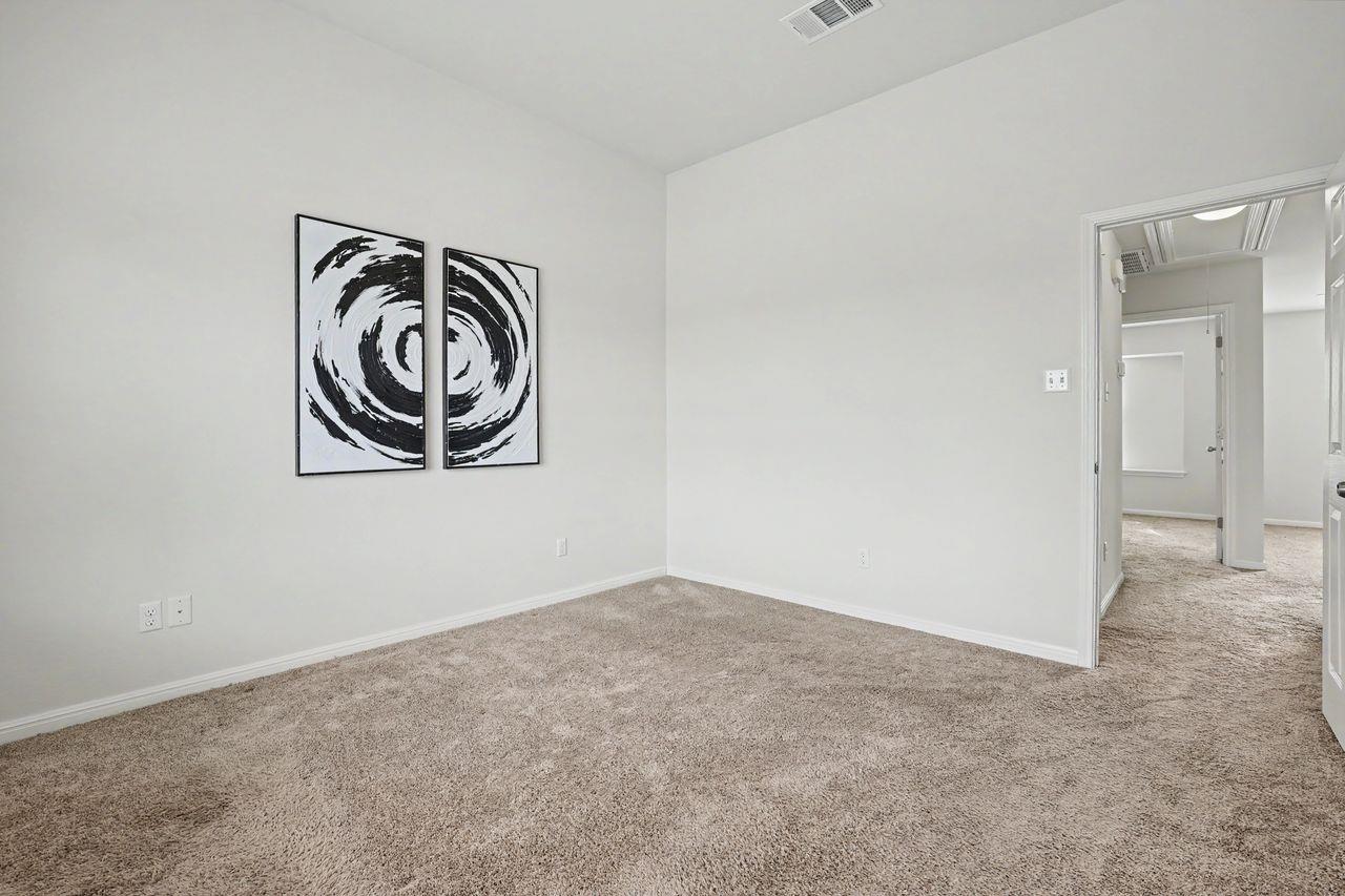 1900 Little Elm Trl # 37, Cedar Park, TX 78613