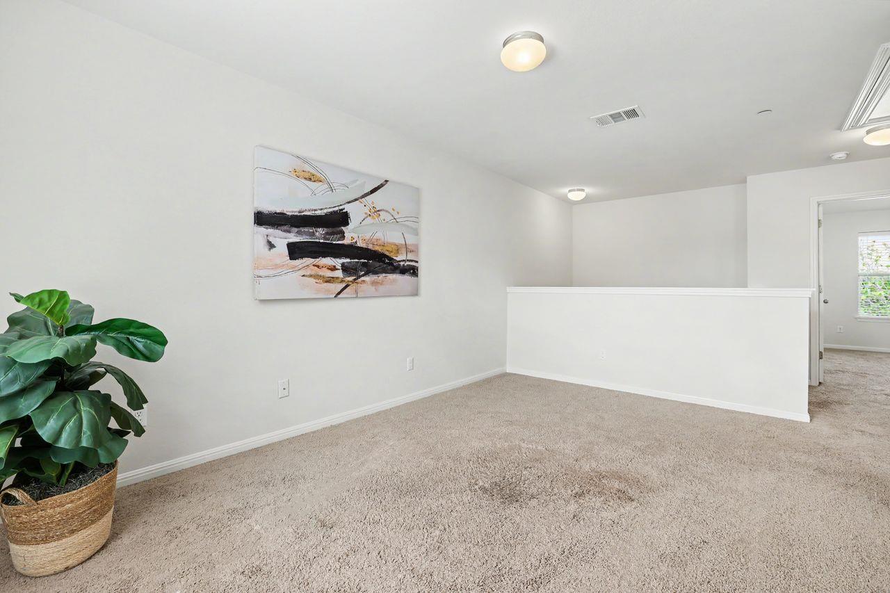 1900 Little Elm Trl # 37, Cedar Park, TX 78613