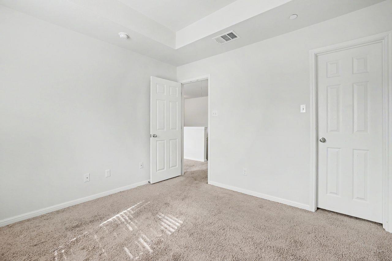 1900 Little Elm Trl # 37, Cedar Park, TX 78613